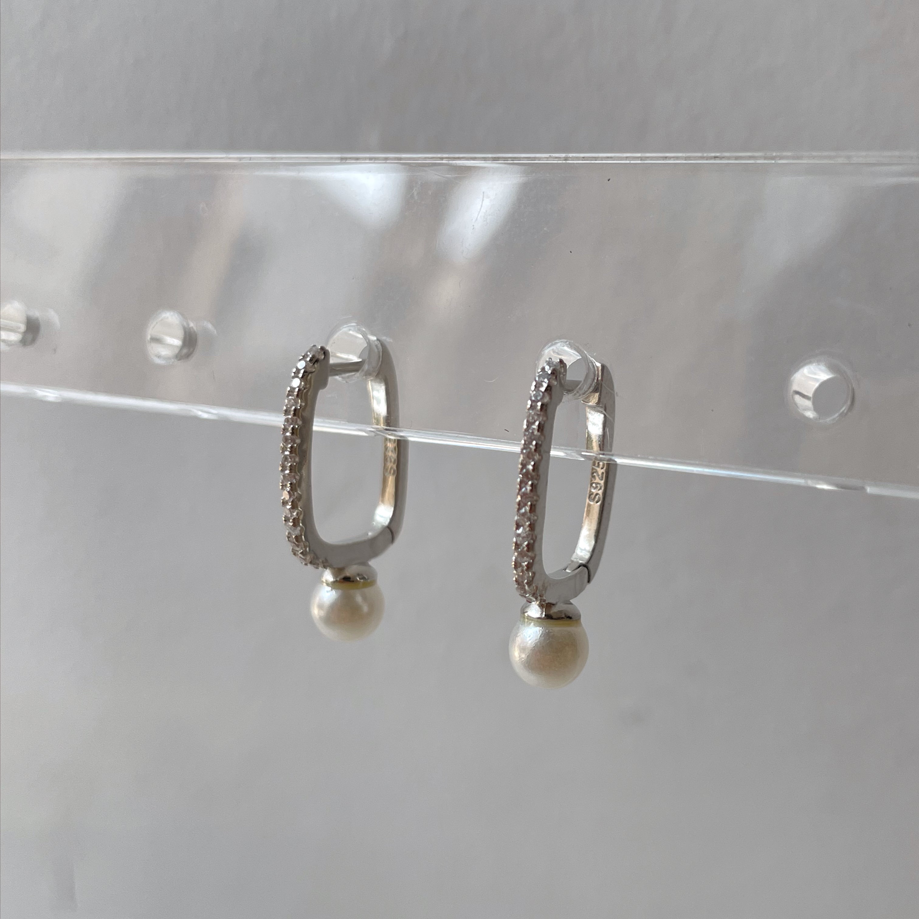 LITA | S925 Sterling Silver | Gold/Platinum Plated I Cubic Zirconia | Rectangular Pearl Huggie | Earring