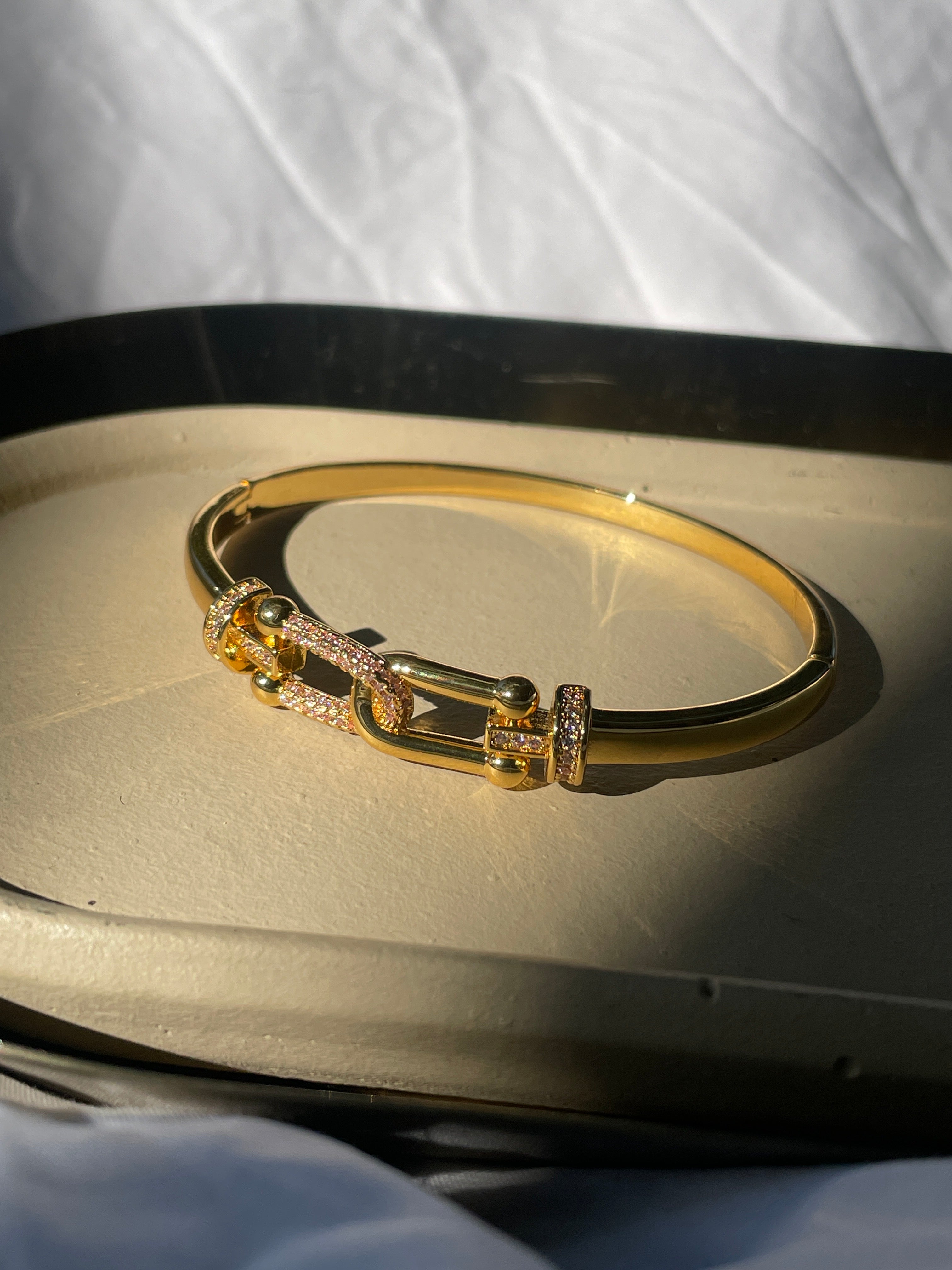 Interlaced| Linked Gold Bangle with Cubic Zirconia
