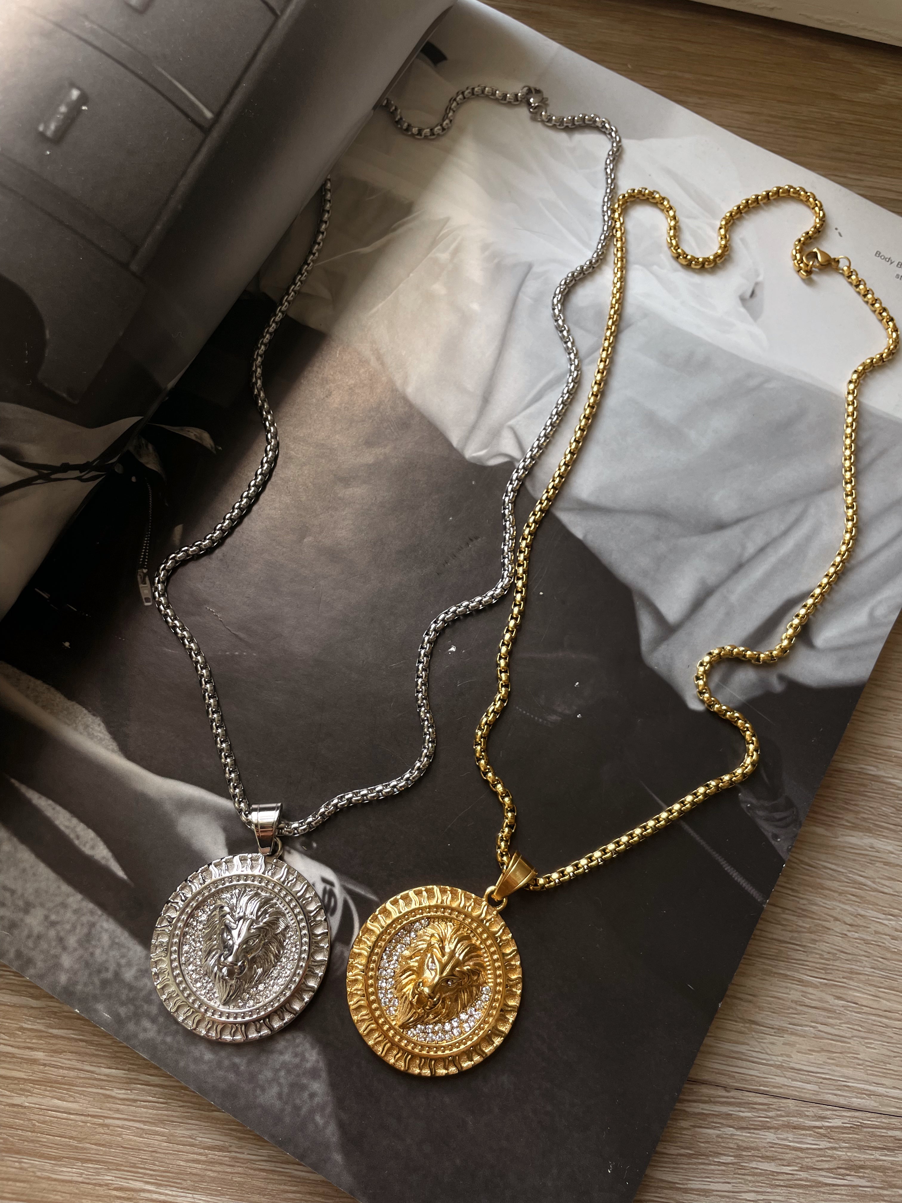 HUNTER | ZibaMan | Gold/Silver Lions Head Pendant Necklace | Cubic Zirconia | Tarnish-Free