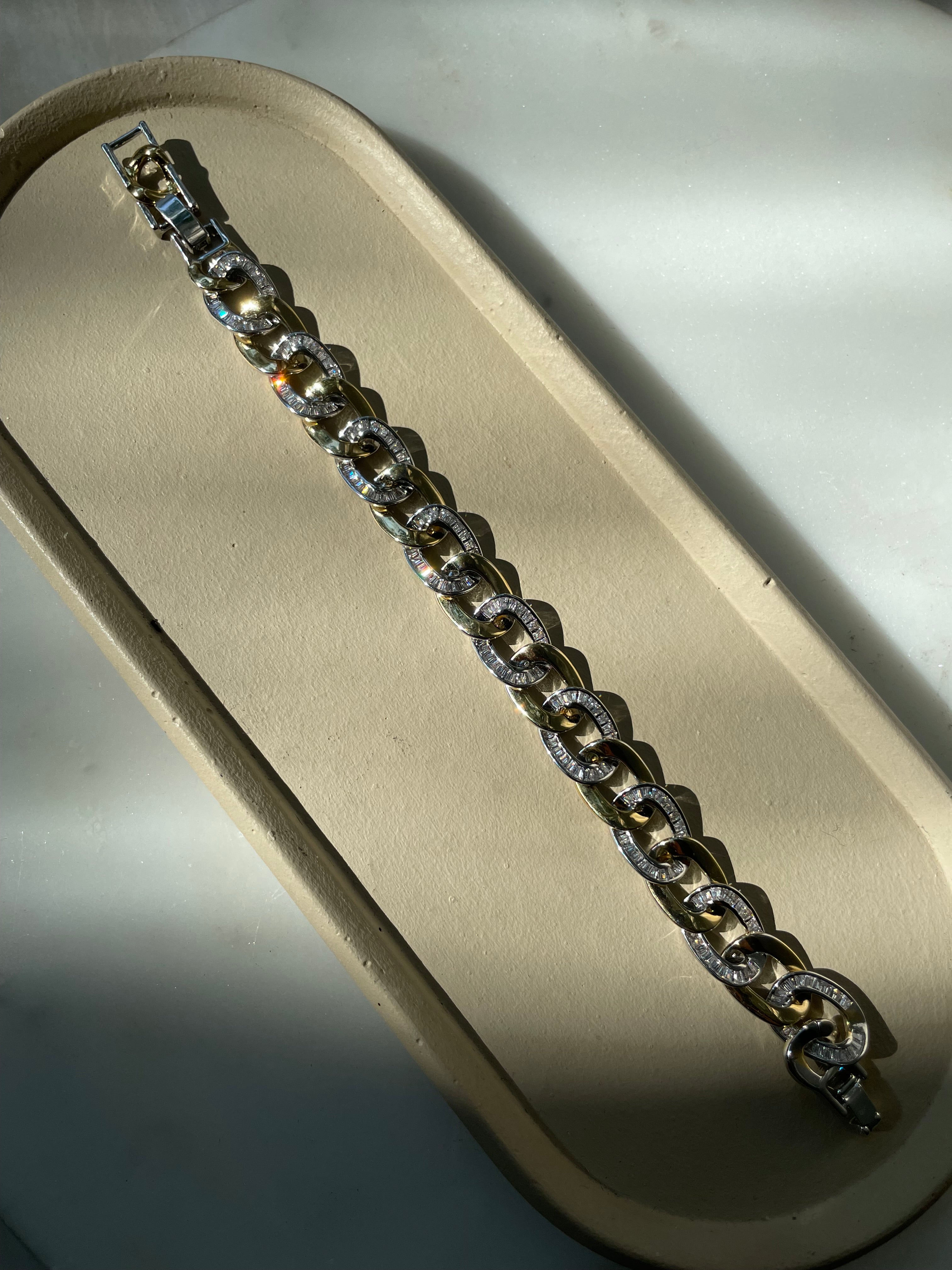 ENTWINE| Interlinked Mixed Metal Bracelet