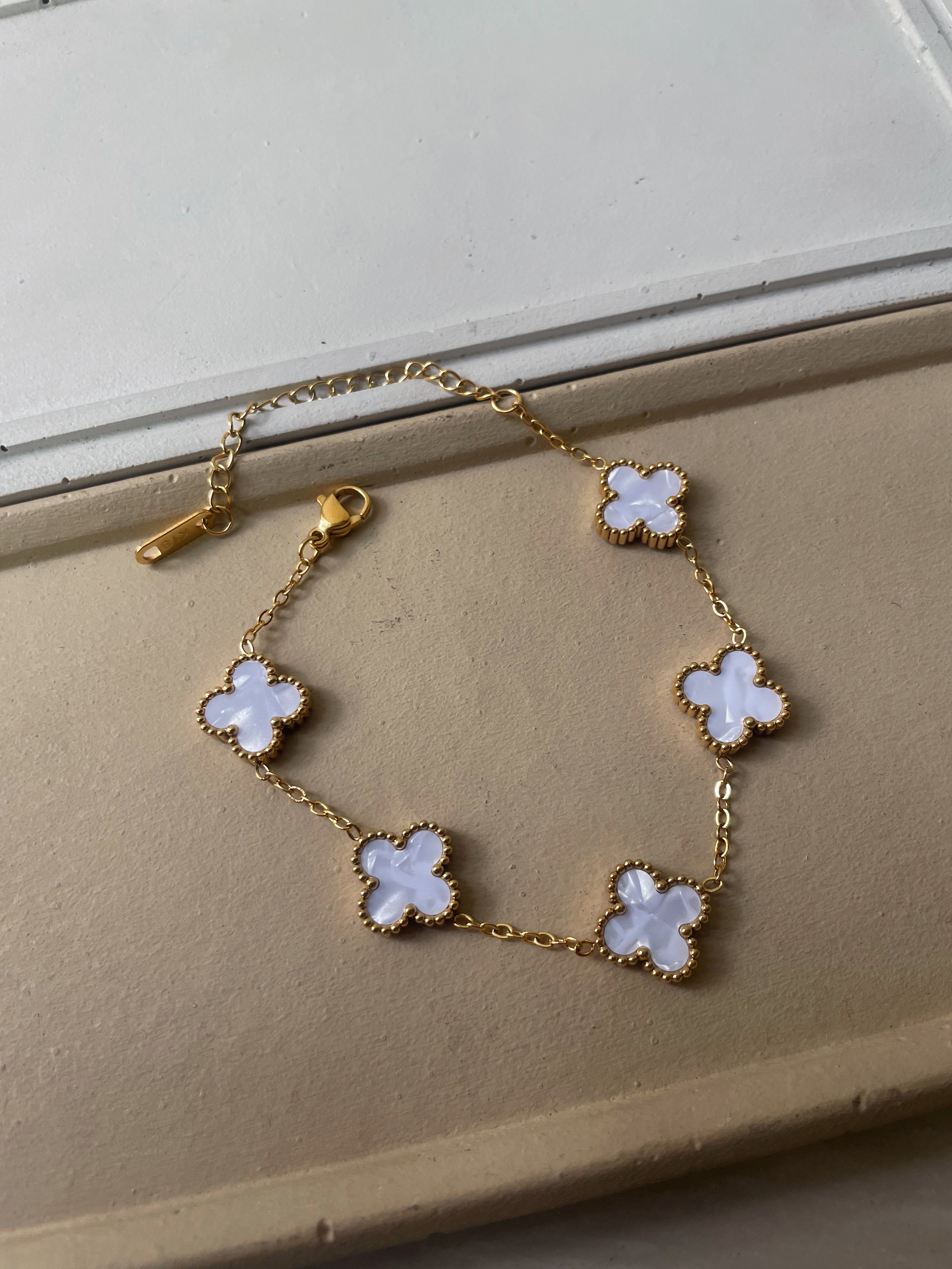 FLOWER MULTI BRACELET | Tarnish Free | Gold Black/White Multi-Flower | Bracelet