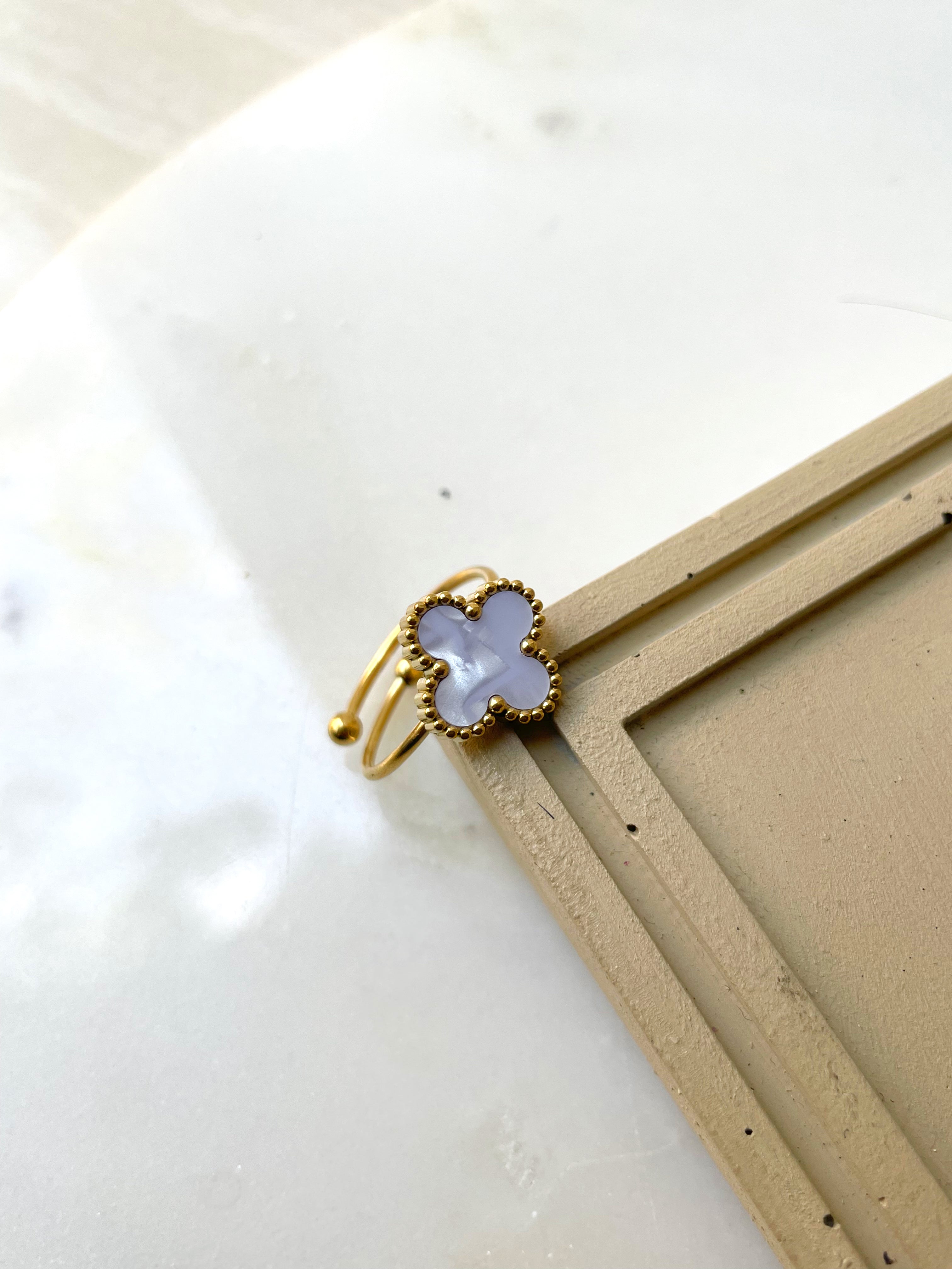 CLOVER RING | Tarnish Free | Gold/Silver Black/White Clover Flower | Ring