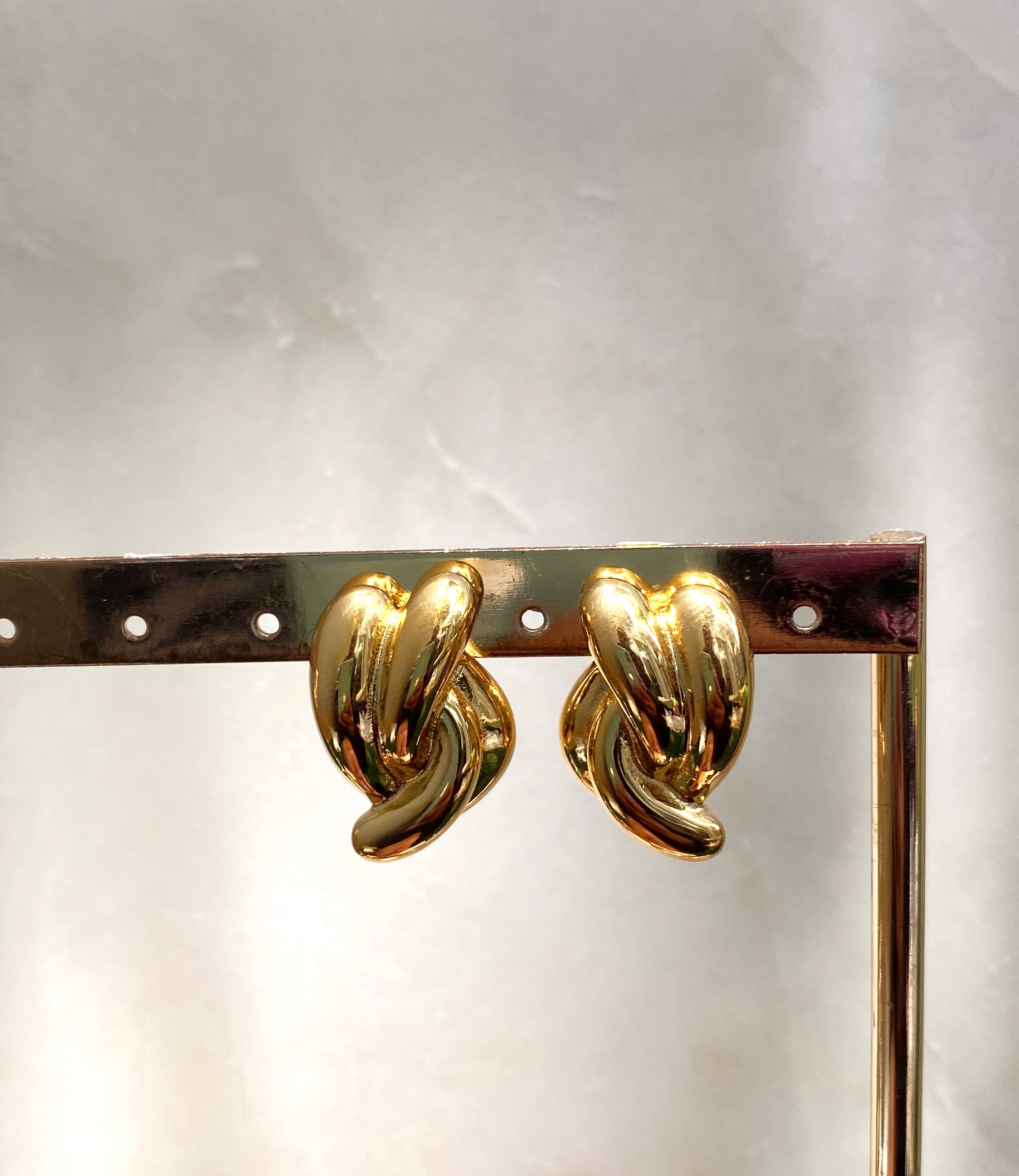 ROBIN | Tarnish Free | Gold/SilverGold Chunky Earring