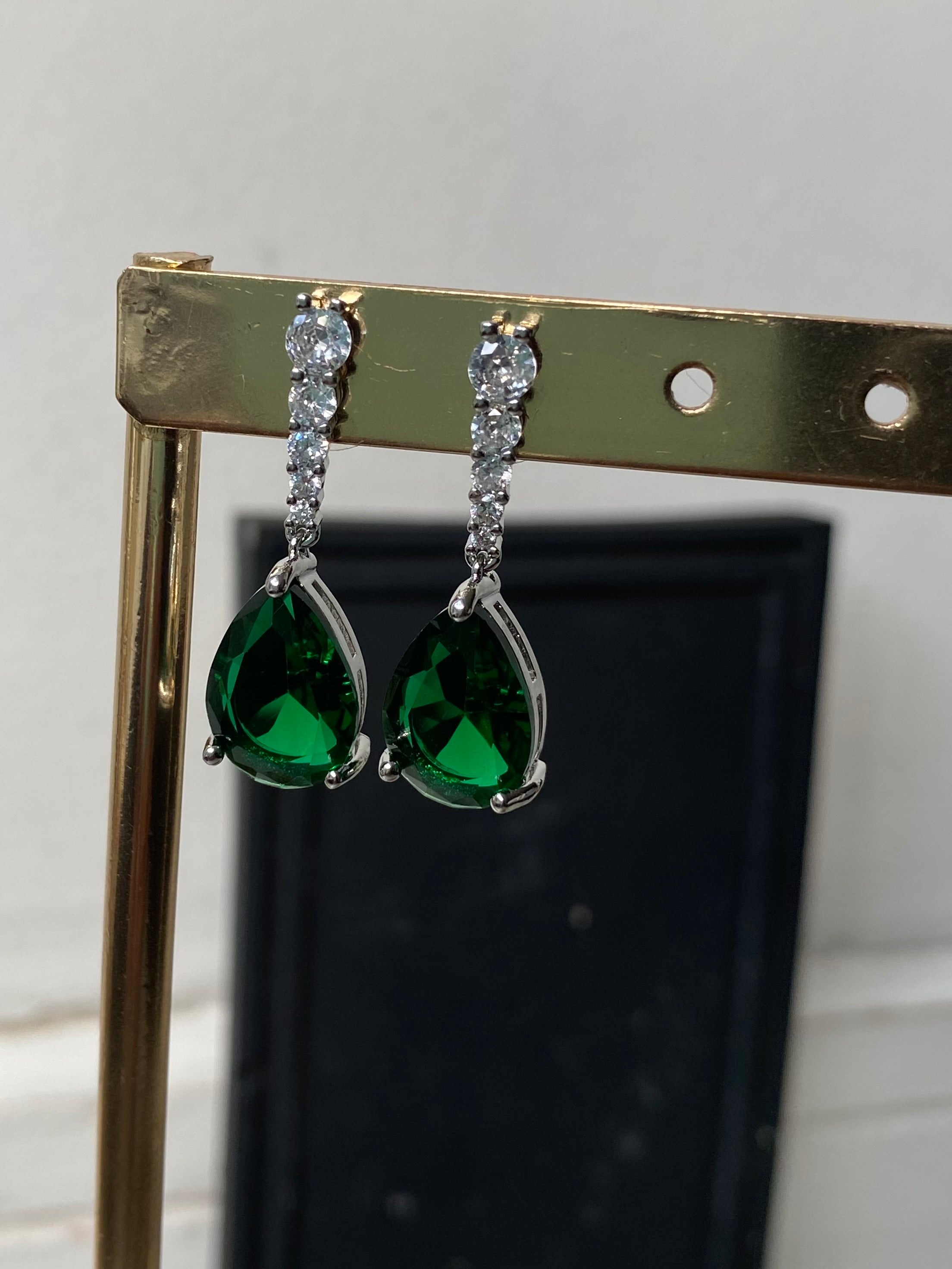 SAHIRA | Emerald and Silver Drop Earring | CUBIC ZIRCONIA