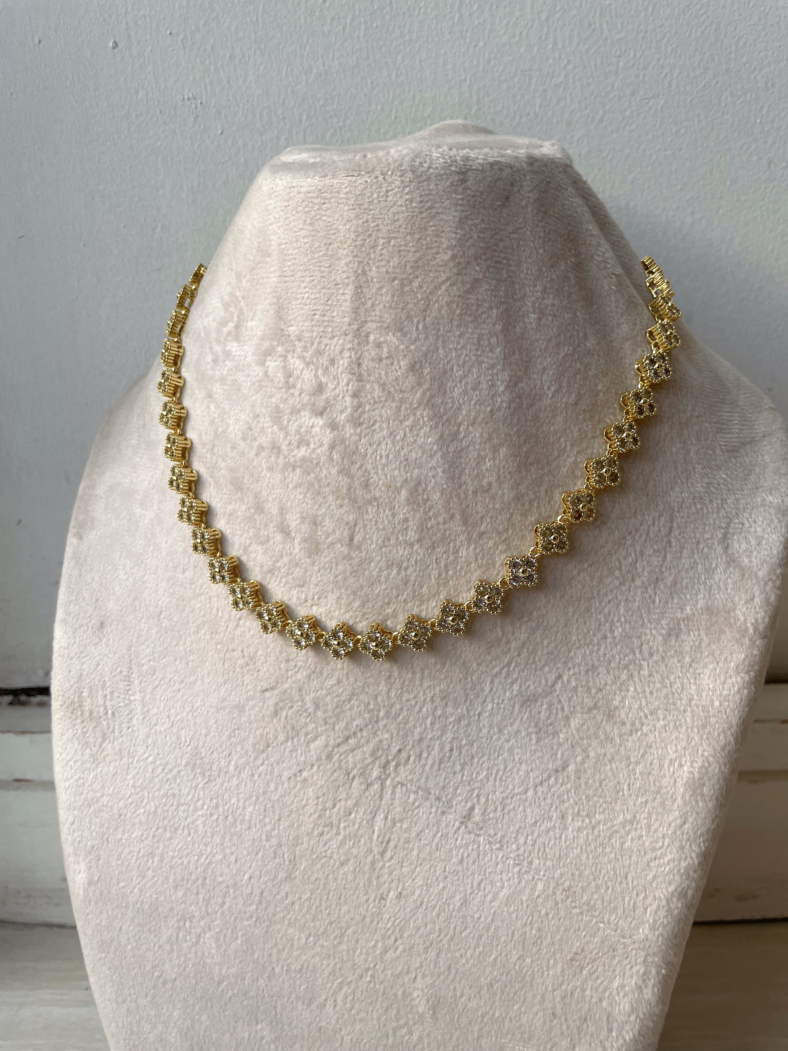 GARDENIA | Gold Clear/MultiColored/ Black Multi-Clover Flower | Necklace/Bracelet