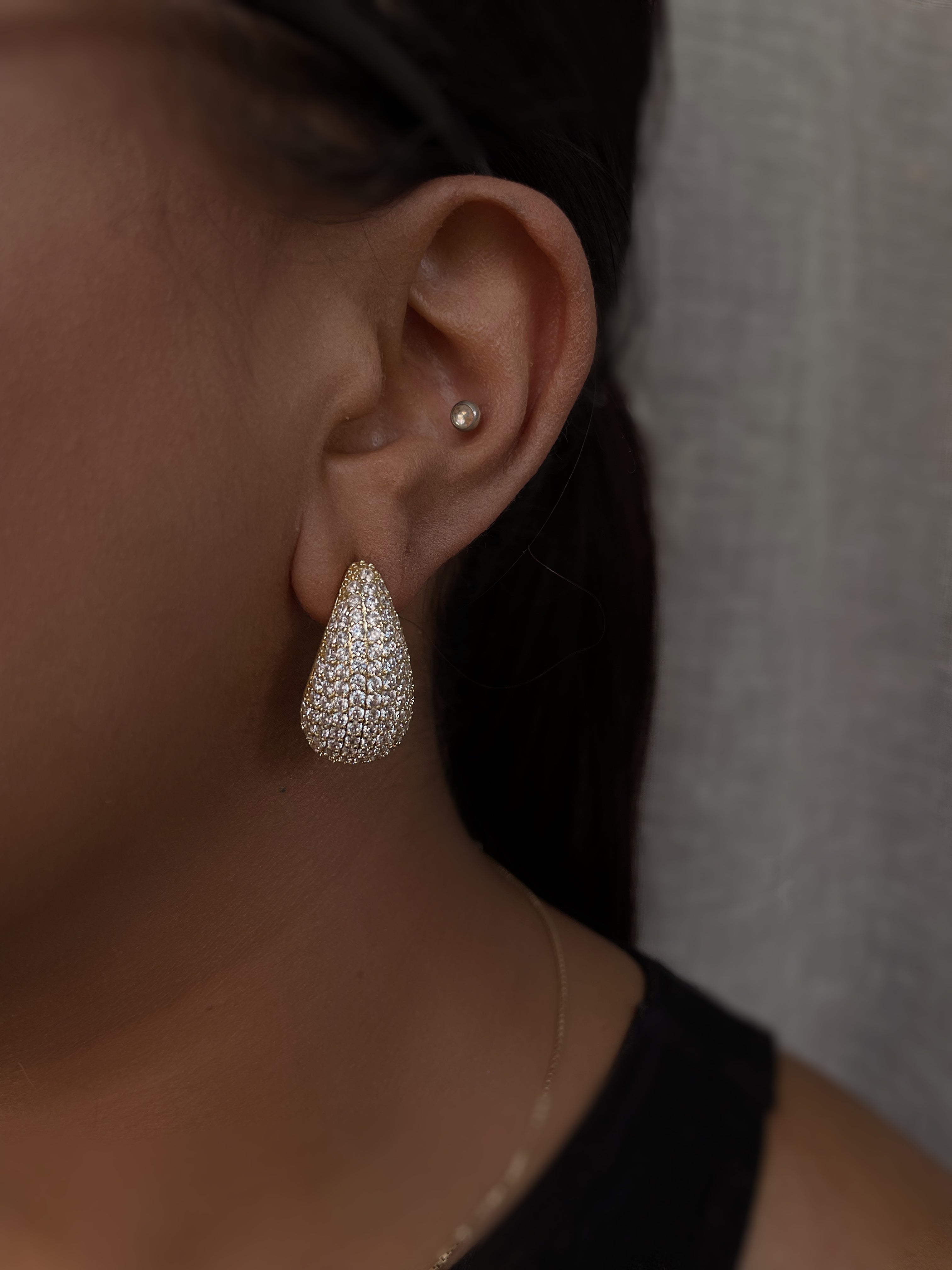 GLAMOUR DEWDROPS | Gold/Silver Cubic Zirconia Teardrop Earrings