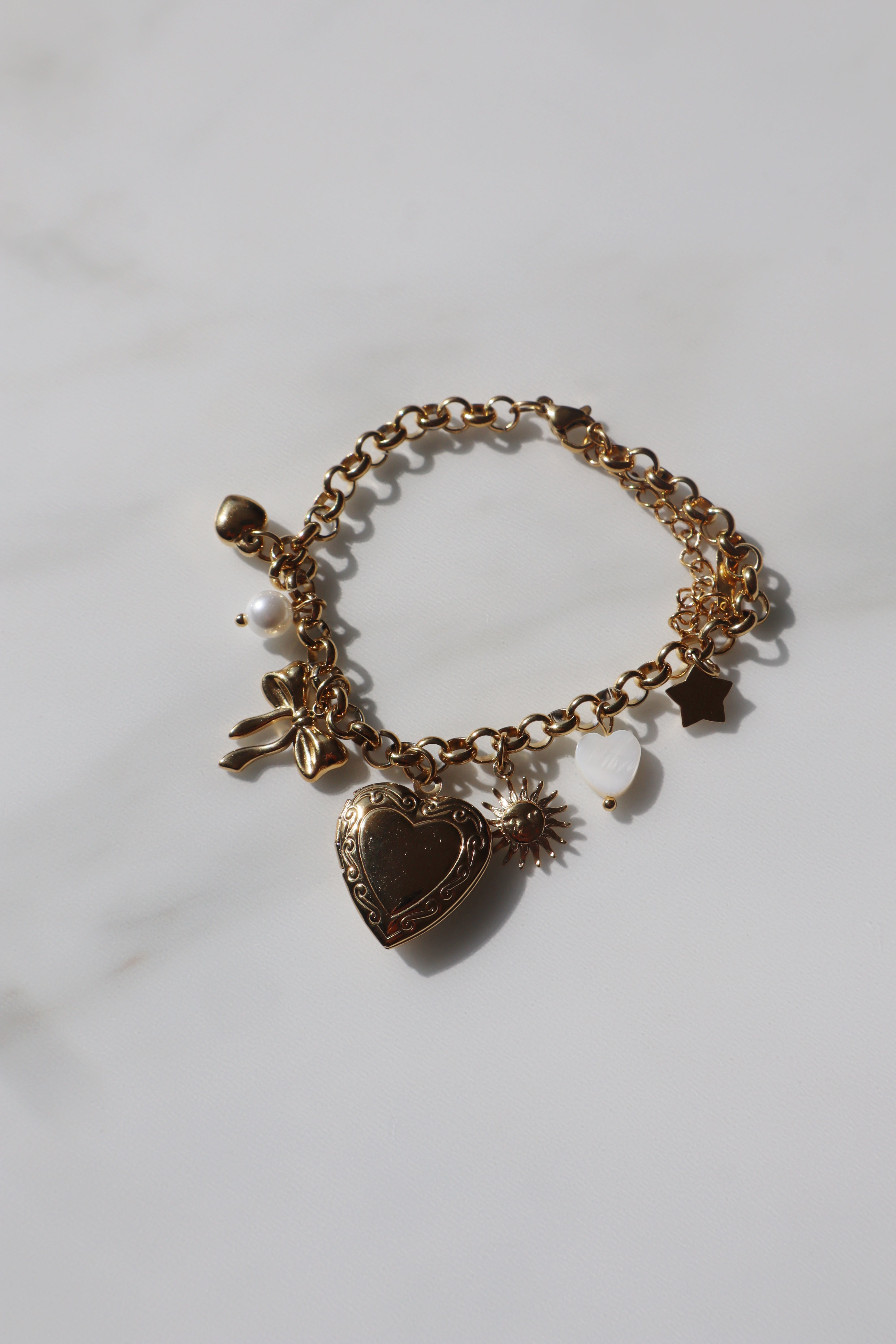 CHARMING STAR|Tarnish-Free| Gold Plated Charm Bracelet