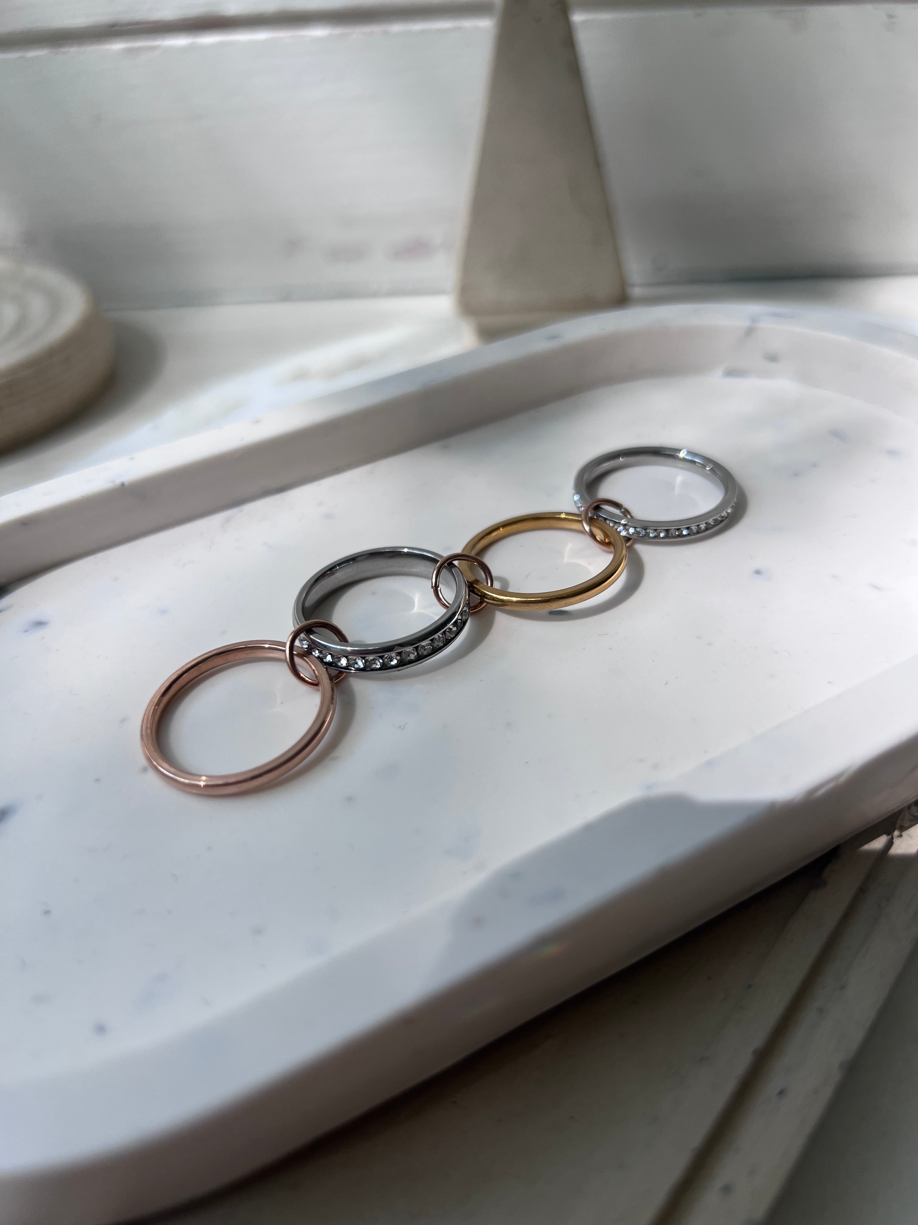PIA | Tarnish Free | linked 4 eternity bands Ring | Gold/silver/rose gold