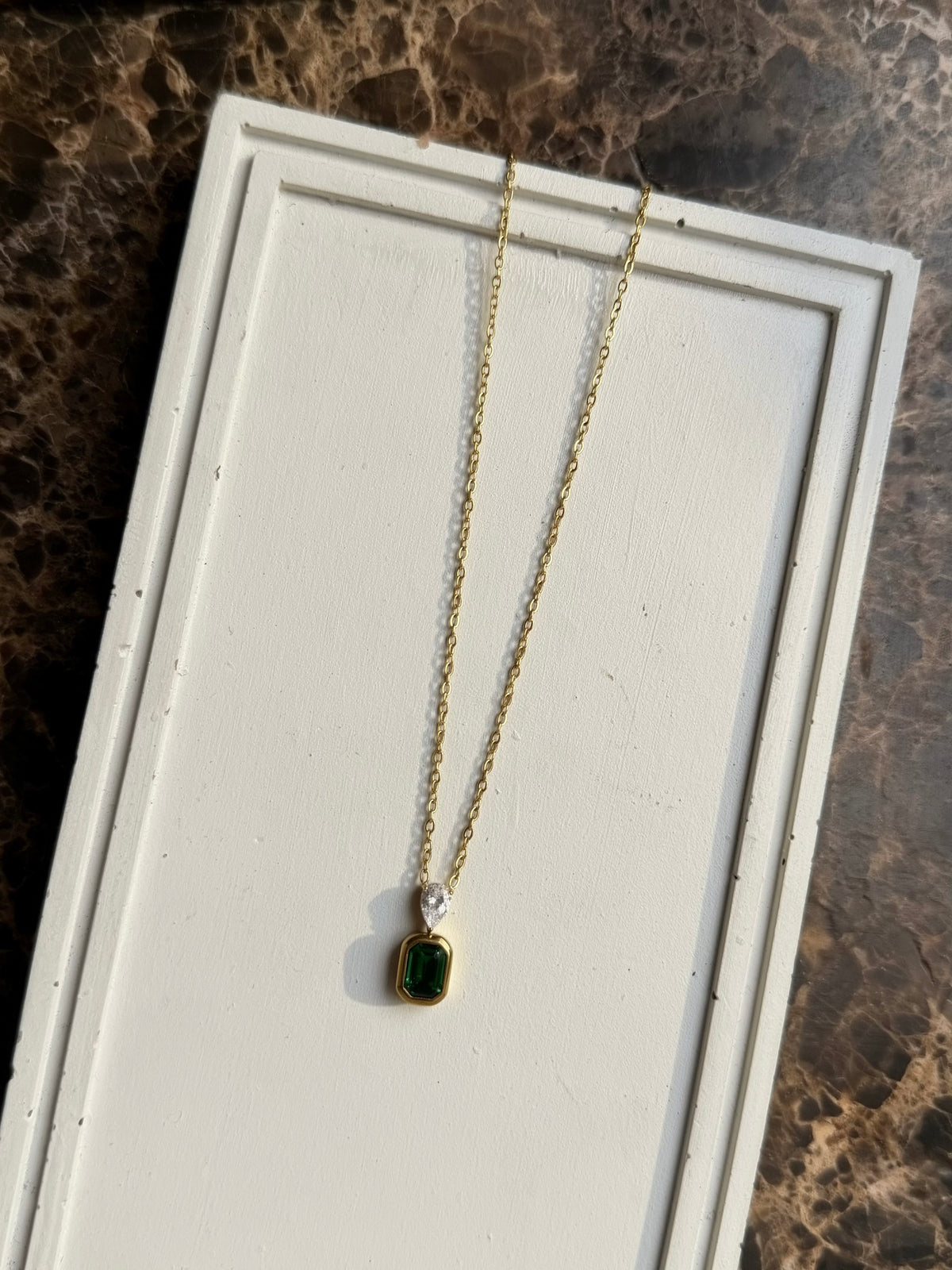 HIGH SOCIETY| TARNISH-FREE| DAINTY NECKLACE