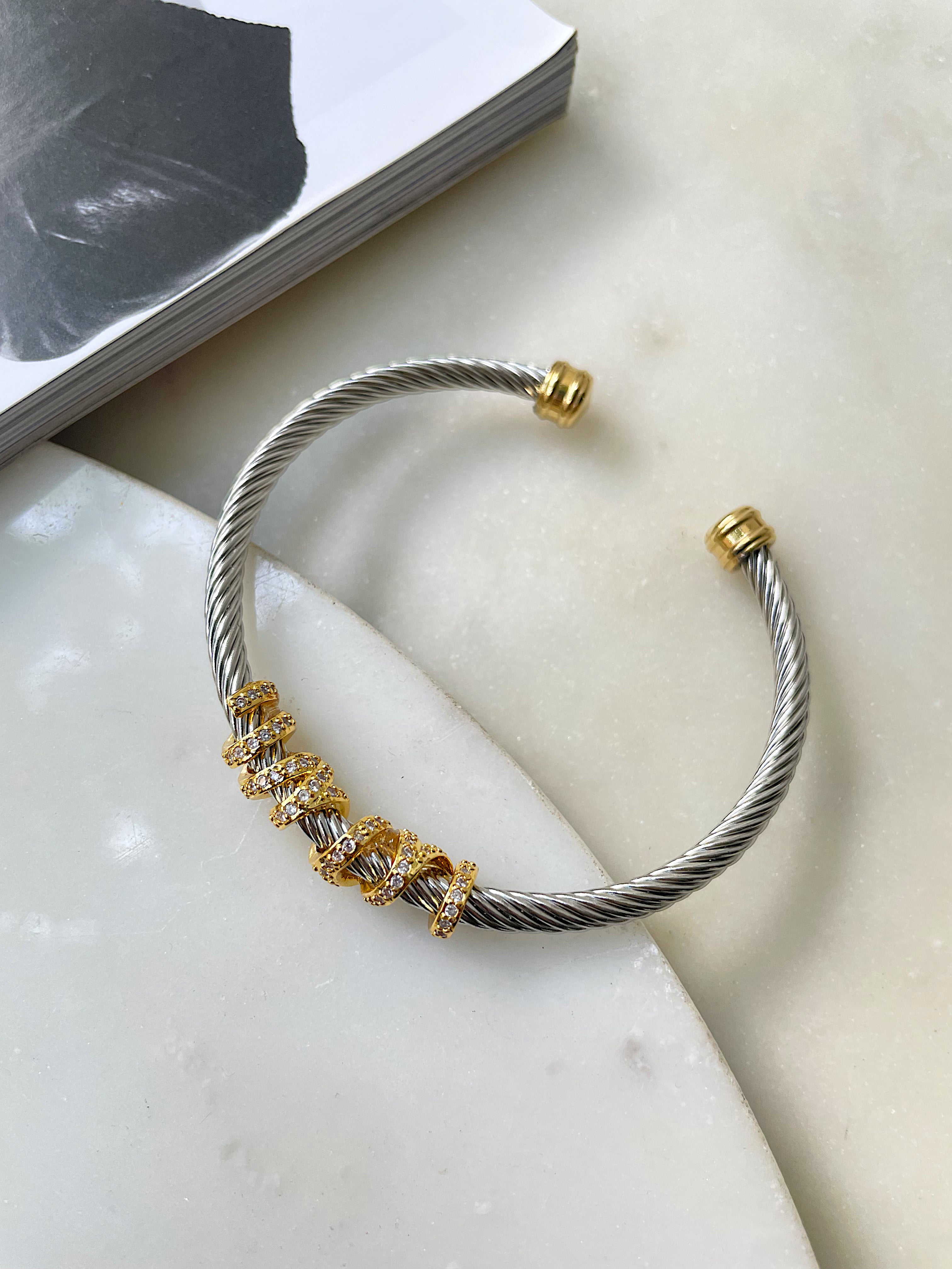 VESPERA | Tarnish Free | Stainless Steel | Silver and Gold  (1 piece)