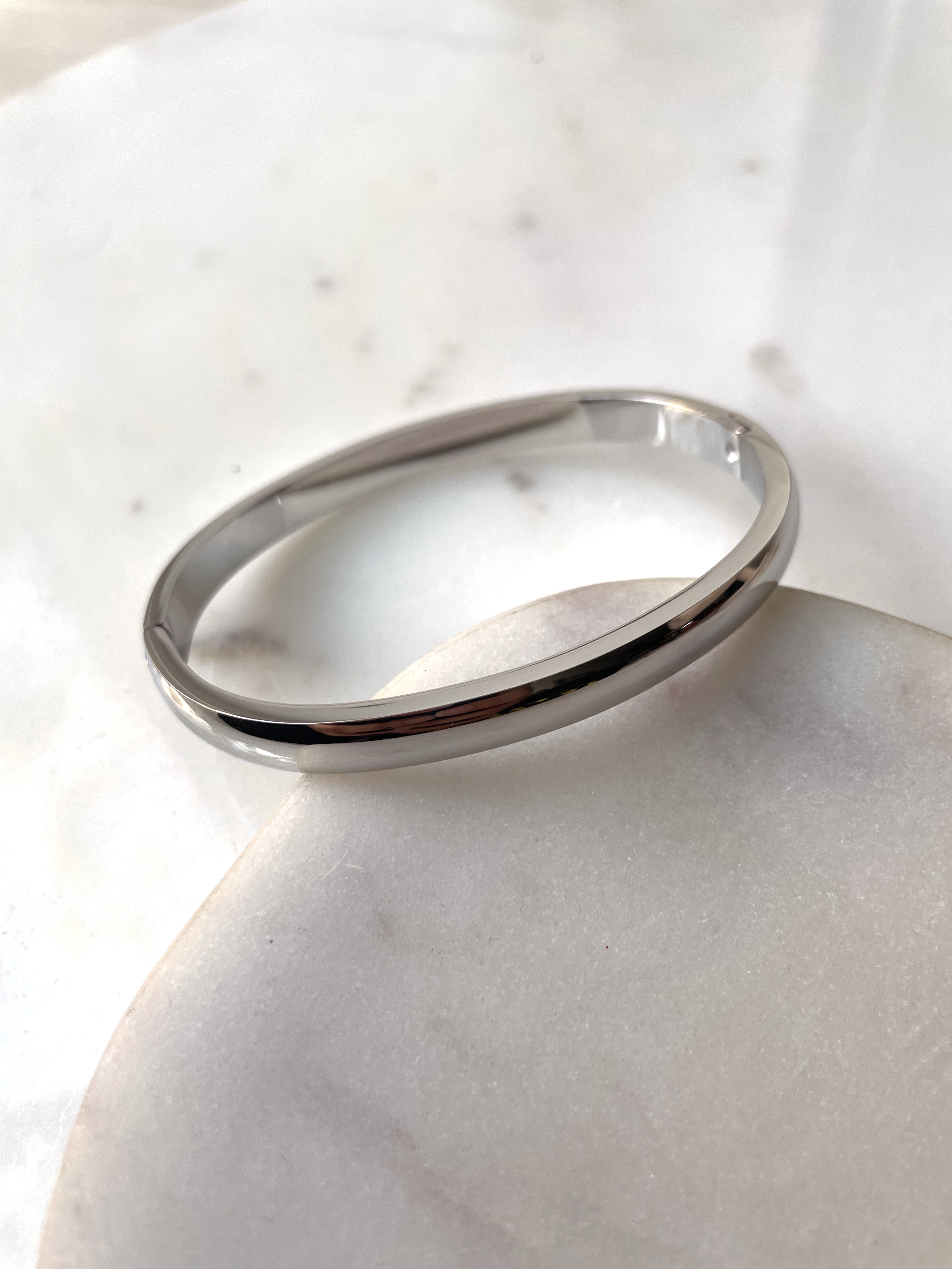 CHLOE | Tarnish Free | Gold/Silver | Plain Bangle