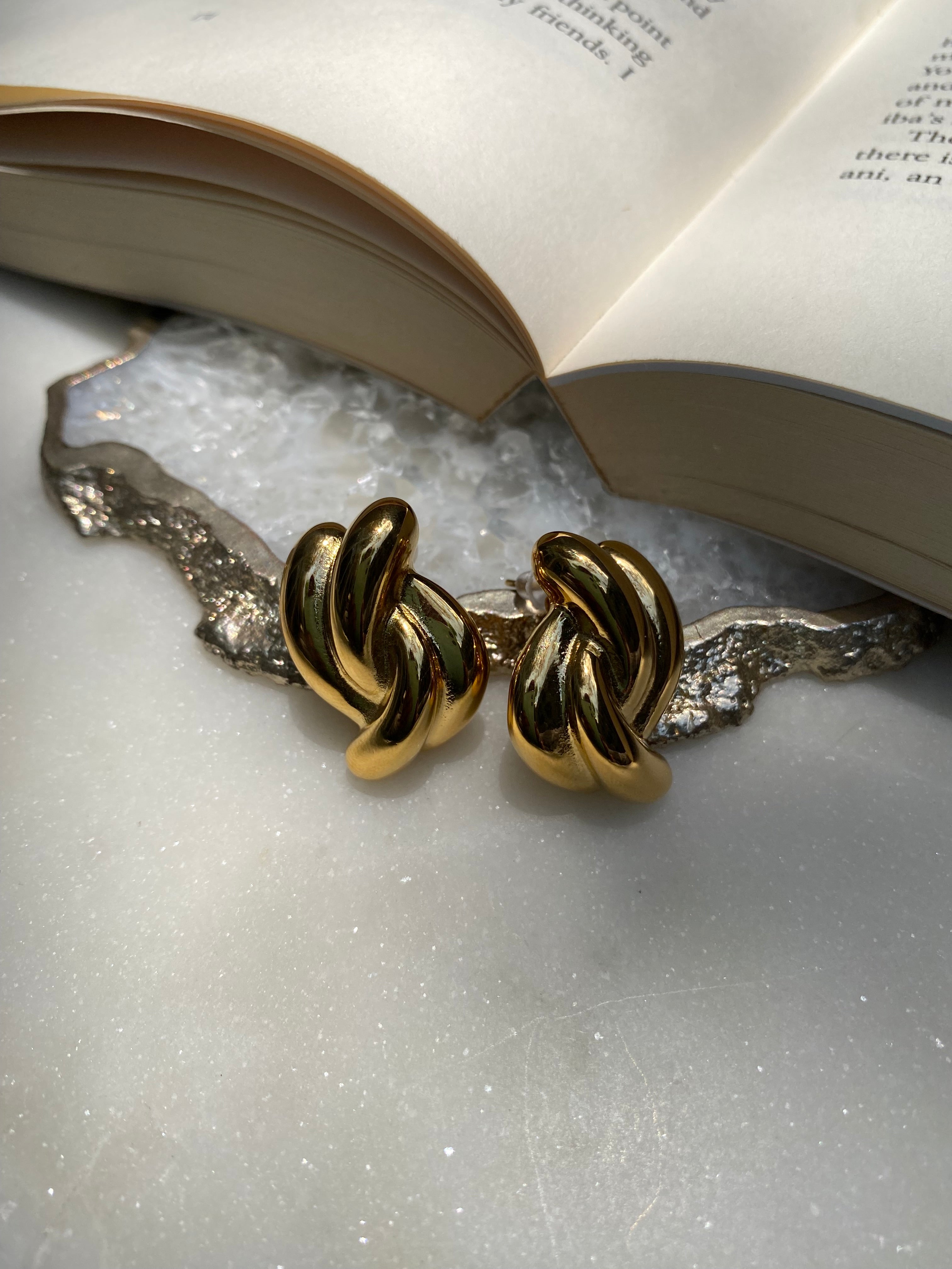 ROBIN | Tarnish Free | Gold/SilverGold Chunky Earring