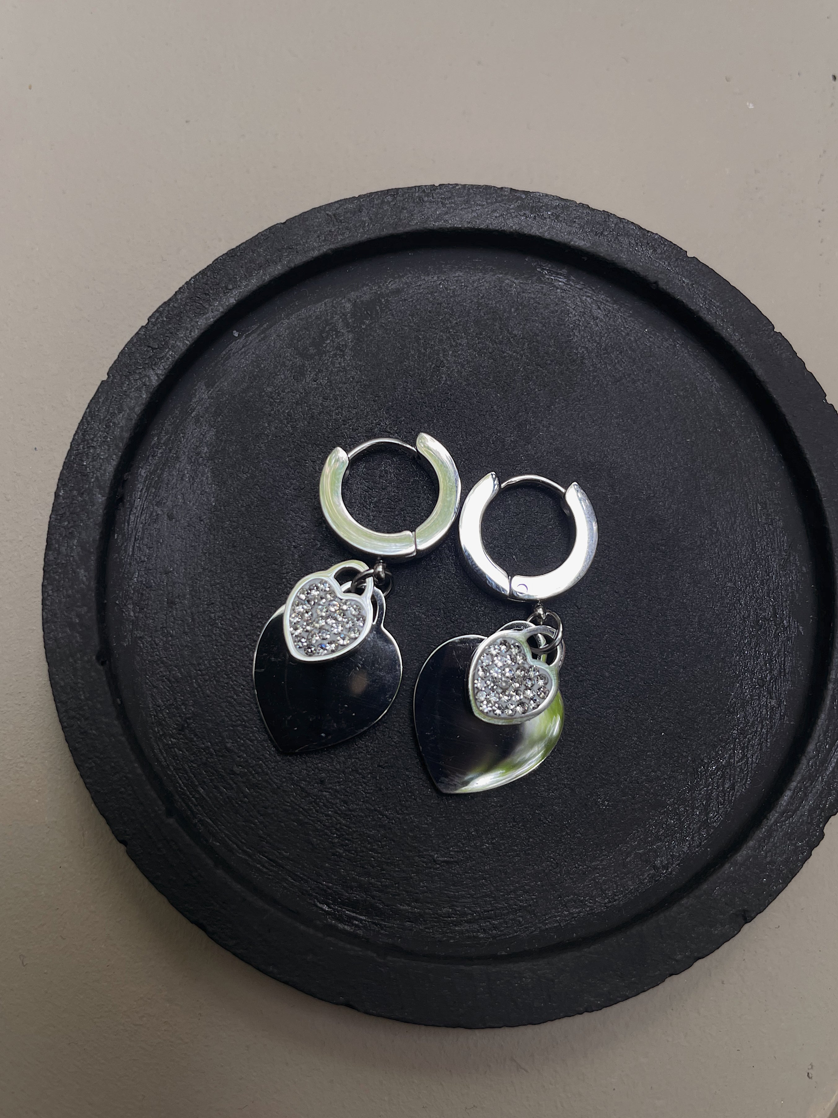 HEART OF HEARTS earrings I Tarnish Free
