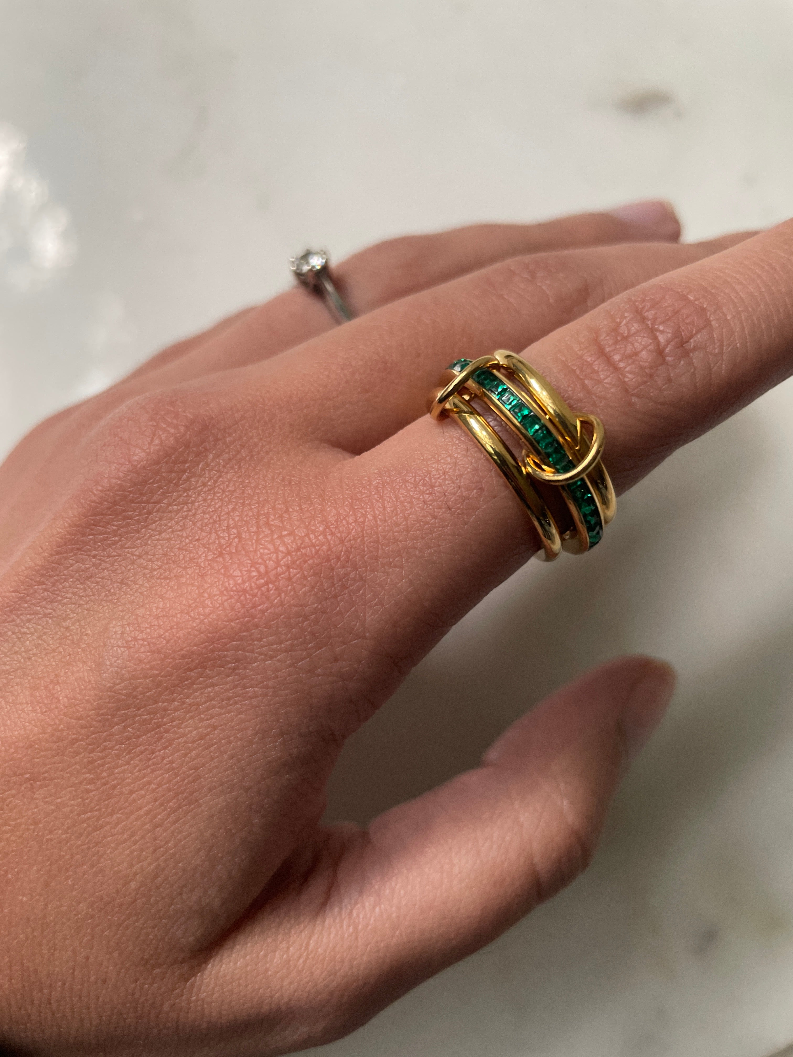 EMARA| Tarnish-Free| Linked 3 Eternity Bands Ring|Gold and Emerald ring
