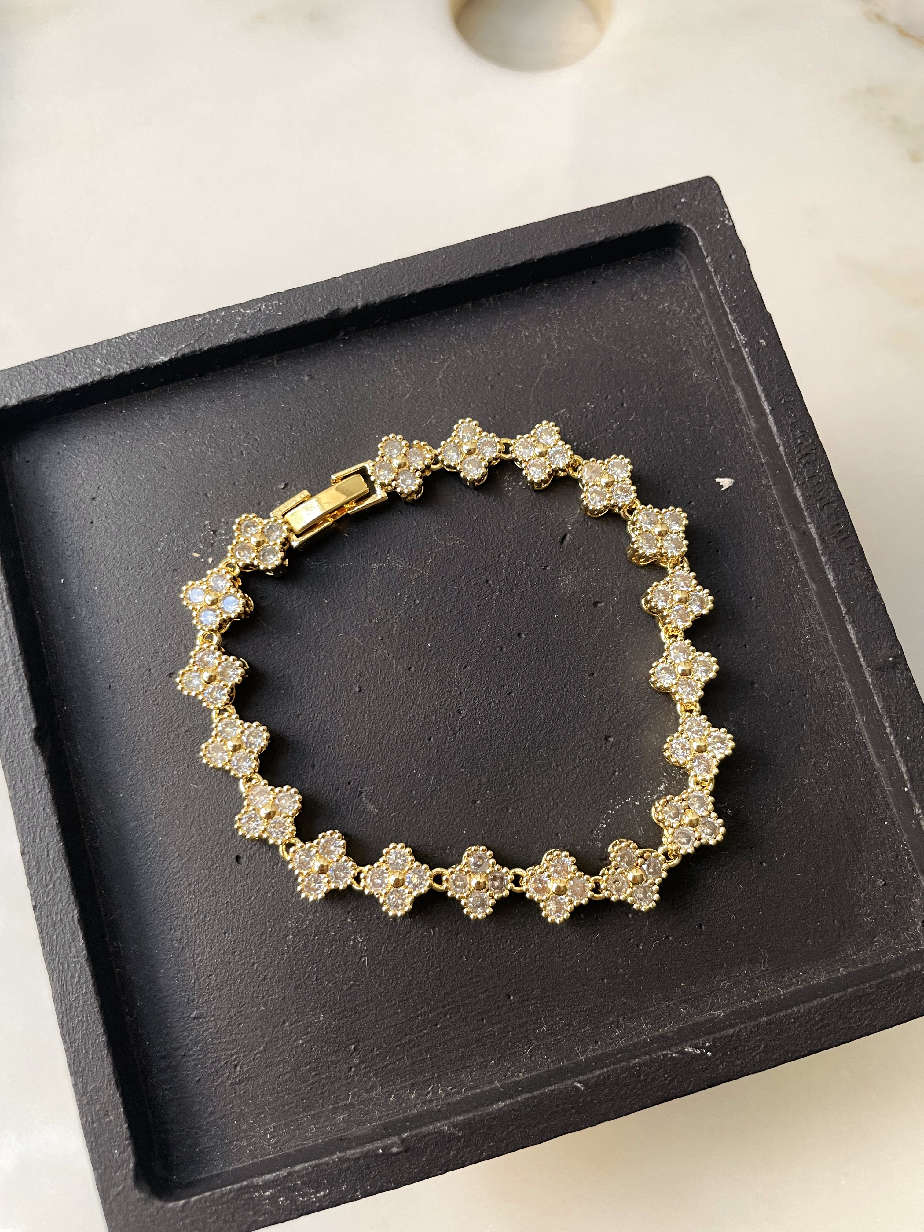 GARDENIA | Gold Clear/MultiColored/ Black Multi-Clover Flower | Necklace/Bracelet