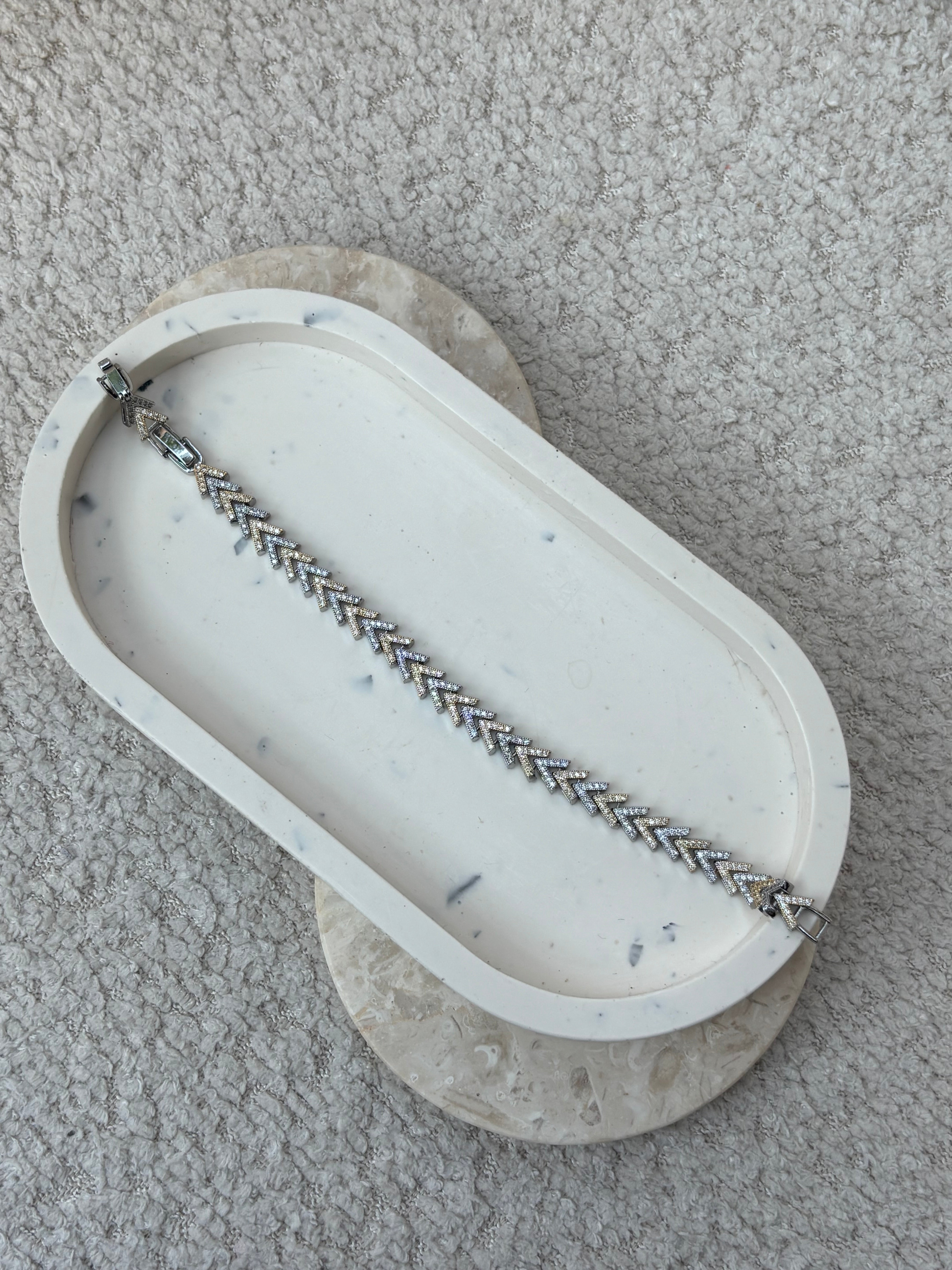 CUPID’S ARROW| Mixed Metal Bracelet with Cubic Zirconia