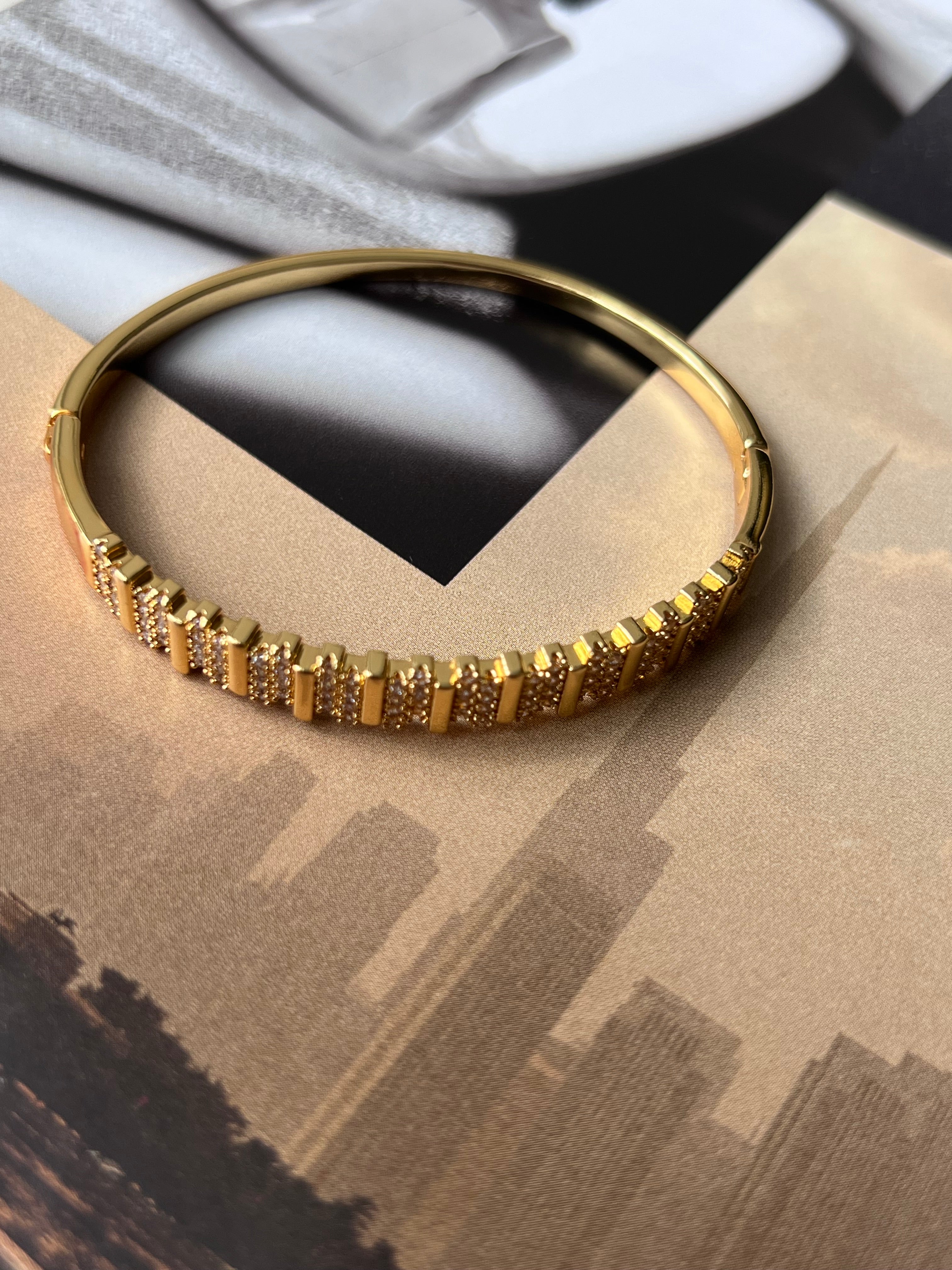 MILAN MUSE| Gold Pavé Bangle