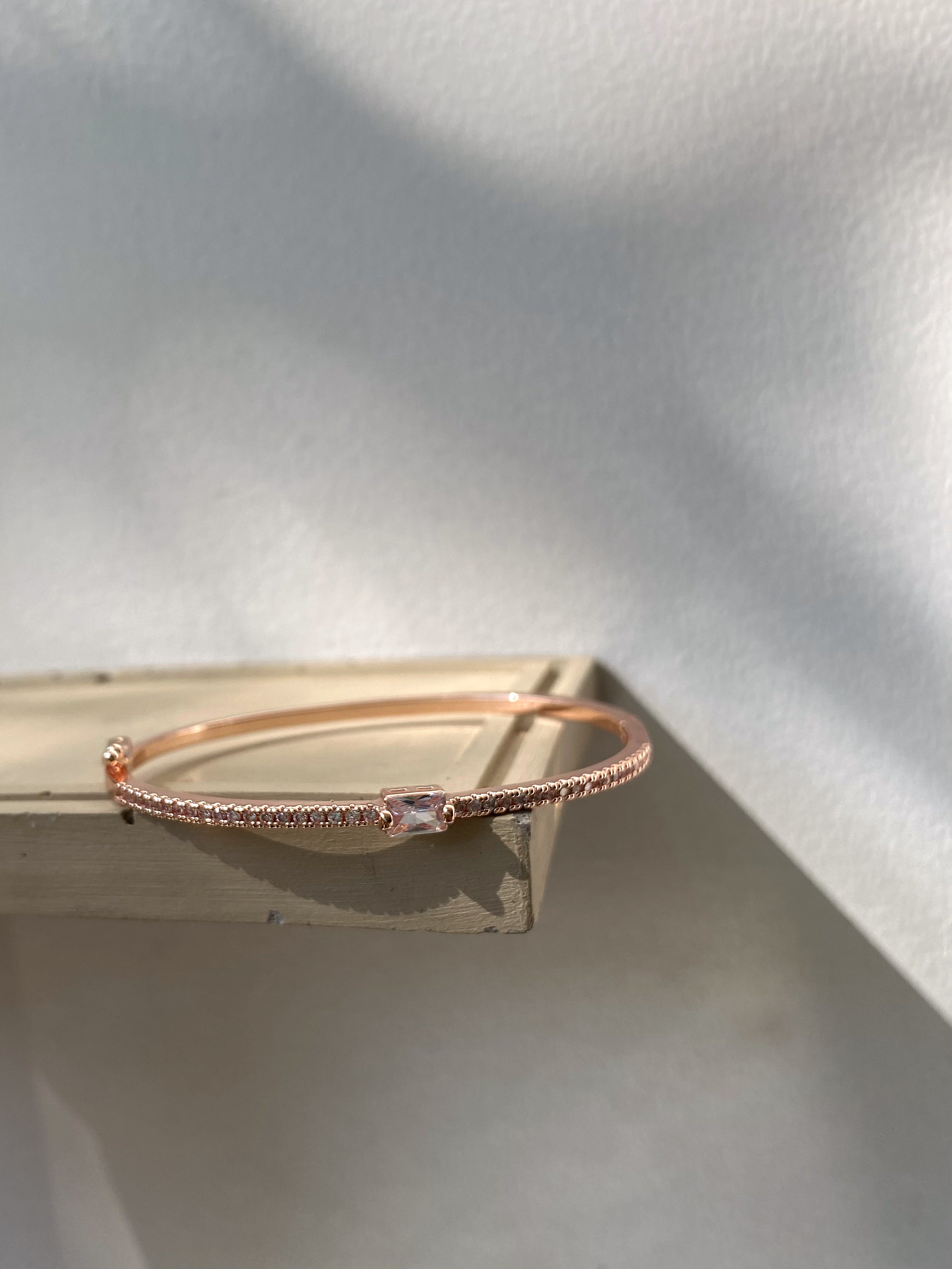 LAYLA | Gold/Silver/Rose-Gold | AAA Grade Cubic Zirconia | Bangle