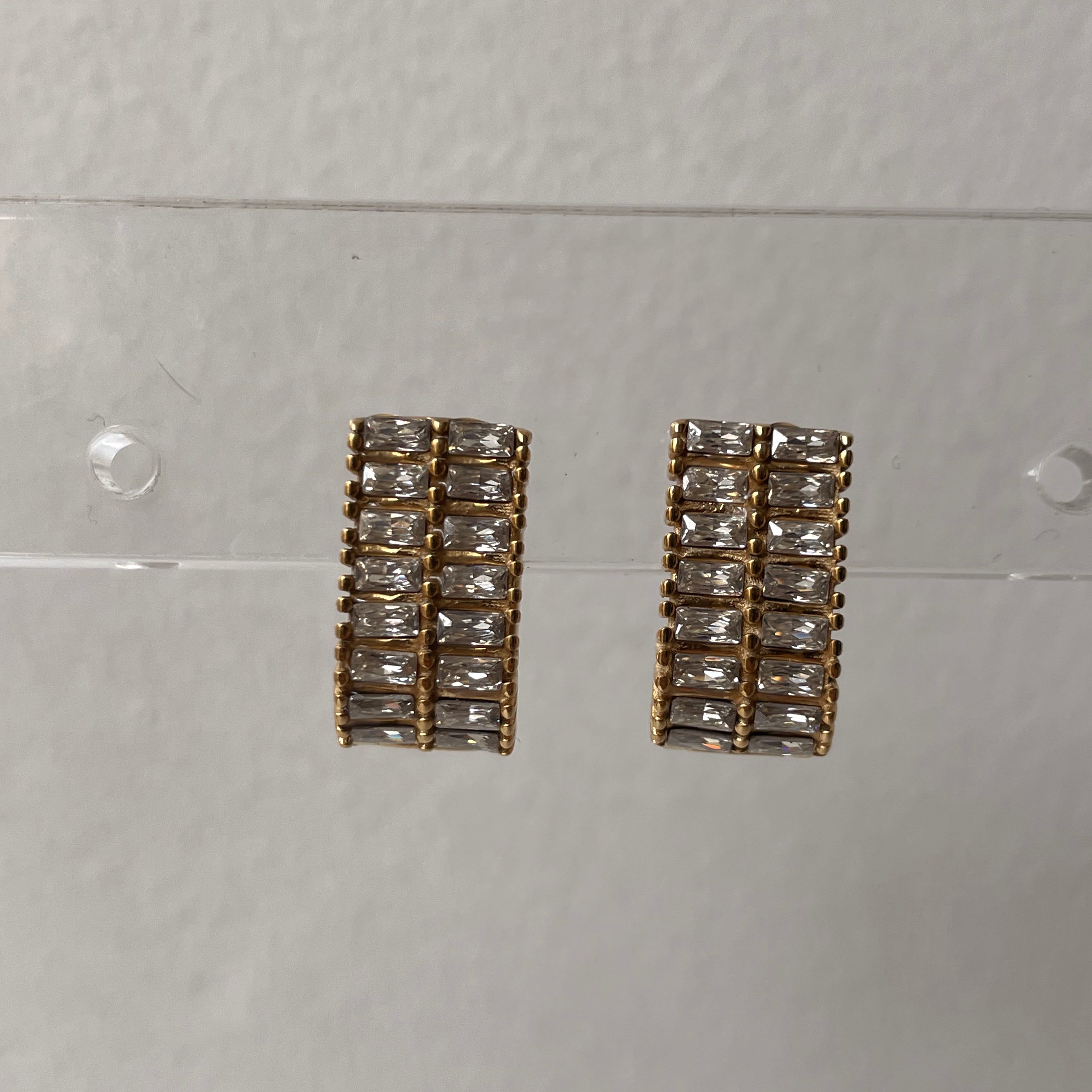 EXECUTIVE | Tarnish Free | Gold/Silver U-Shape Encrusted | Earring