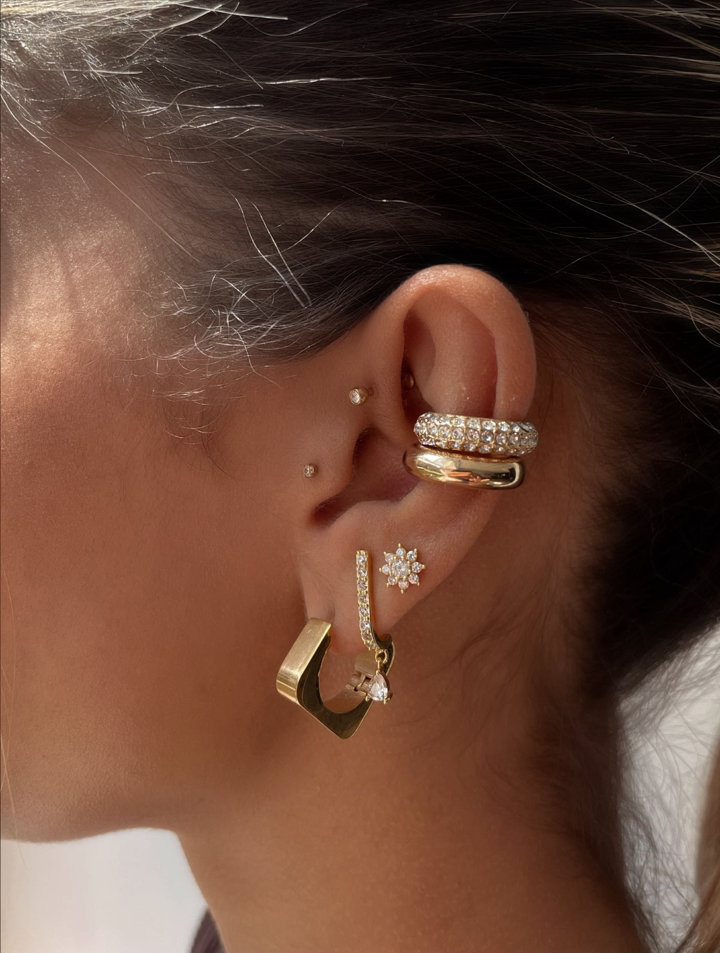 EMILIA | S925 Sterling Silver 18ct Gold Plated I Cubic Zirconia | Flower Stud Earring