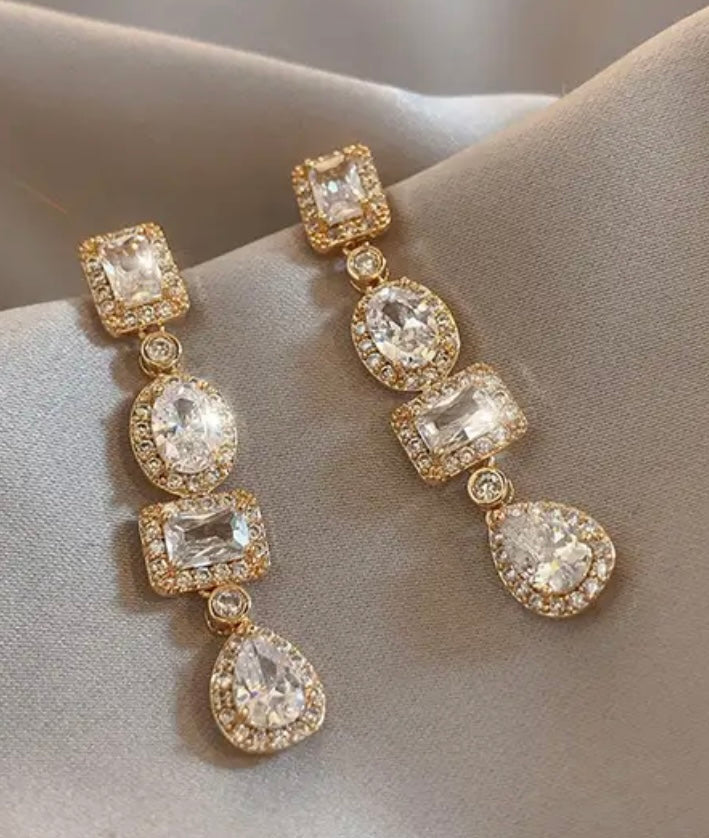 NAWAL | Gold Emerald/Clear | AAA Grade Cubic Zirconia | Earring
