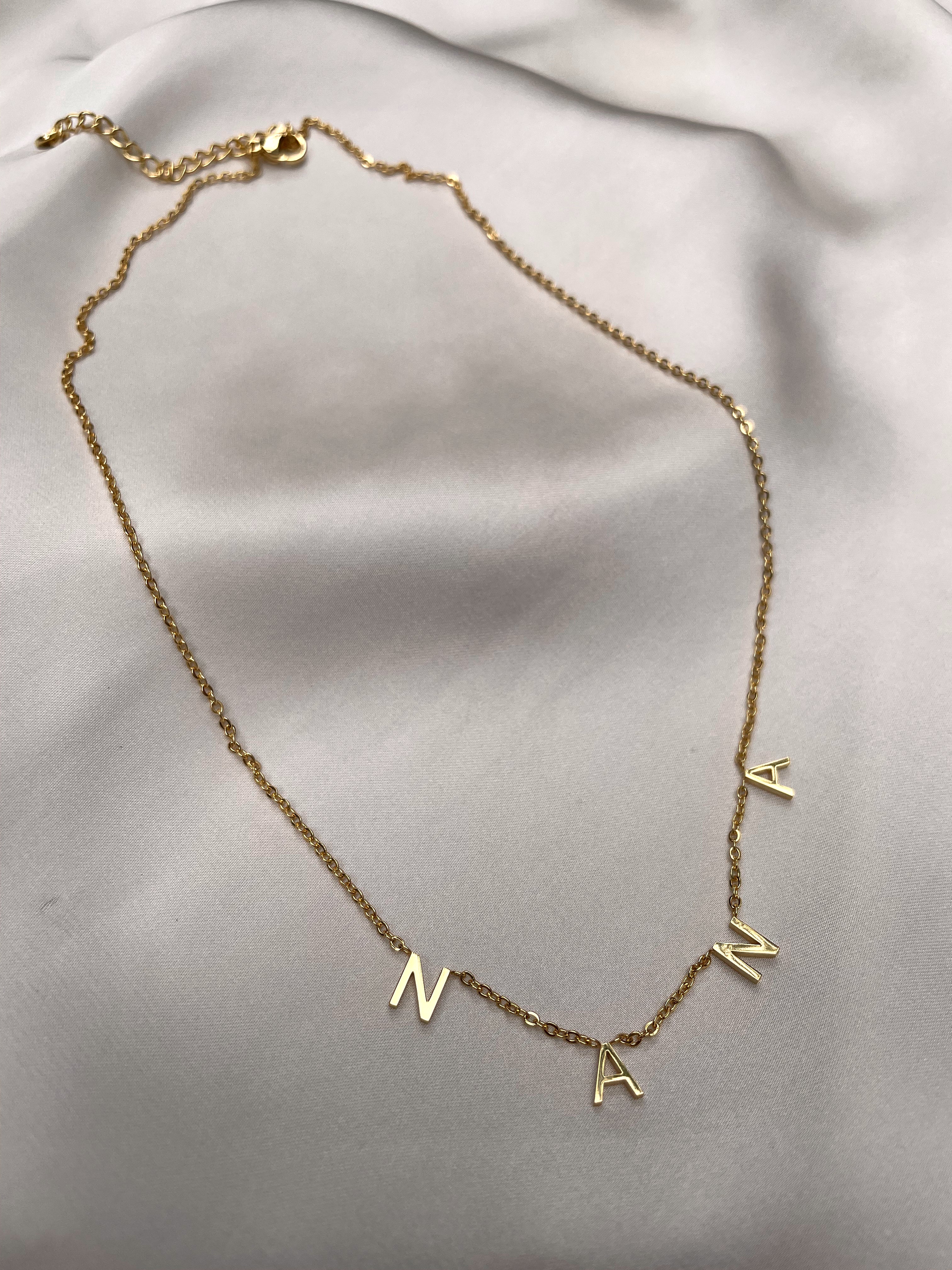 GLAMMA GRANNY GRAN OUMA MA NAN NANI NANA DADI GRANDMA GOGO GLAMMY GIGI | GRANDMOTHER WORD NECKLACES | 11 styles | Tarnish Free | 18ct Gold Plated and Stainless Steel |