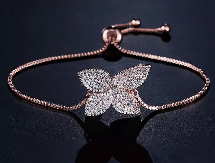 MARIAH I Cubic Zirconia Pavé Flower Jewel Encrusted Flower Bracelet/Ring