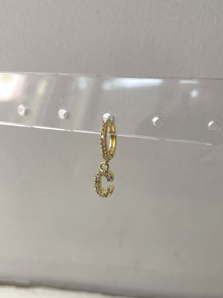 INITIAL HUGGIES | Earrings (One Piece)
