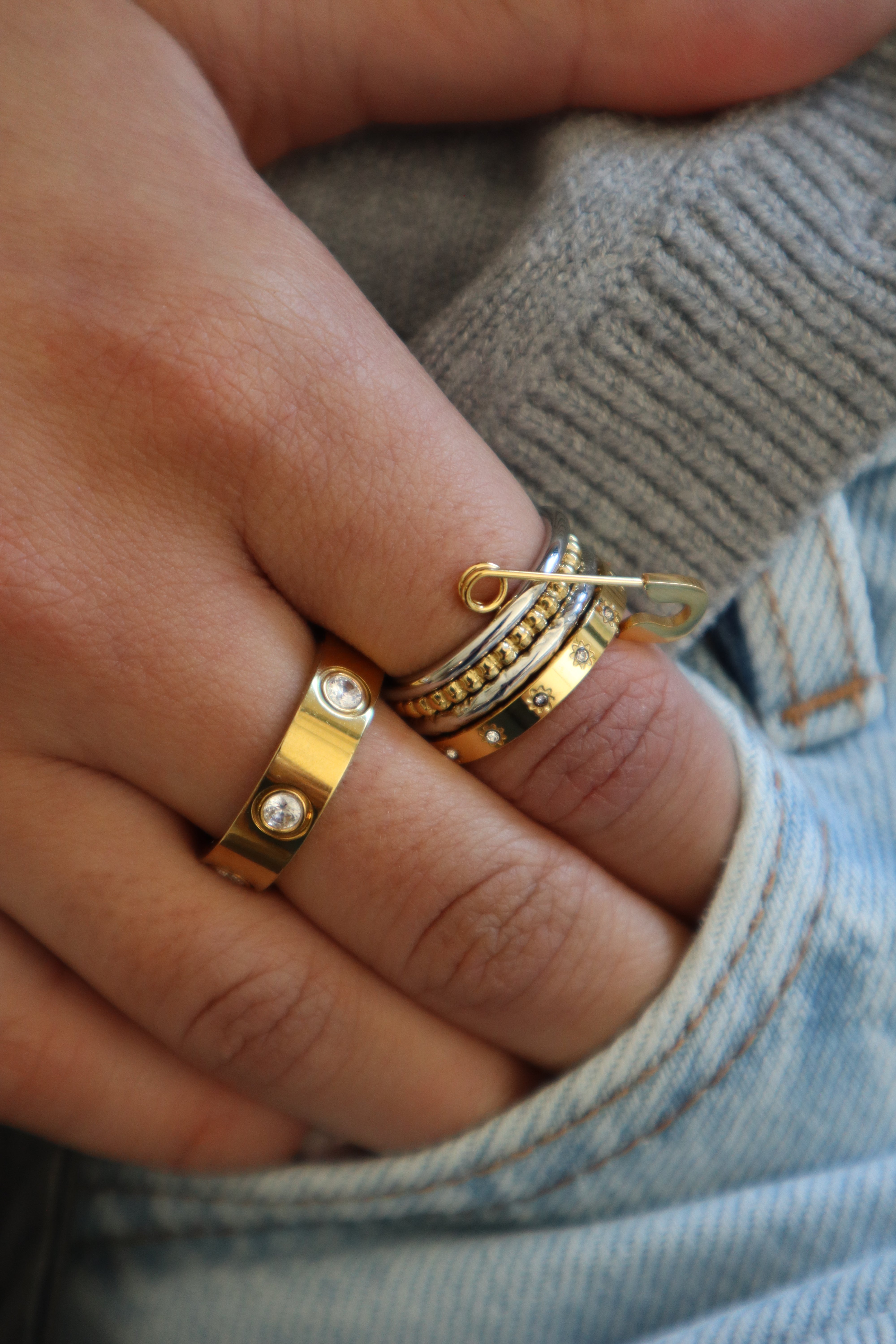 SPINARA| Tarnish-free|Linked 4 layer eternity band| Gold and Silver Safety Pin Ring
