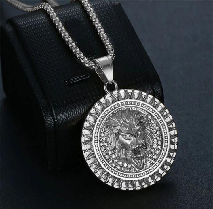 HUNTER | ZibaMan | Gold/Silver Lions Head Pendant Necklace | Cubic Zirconia | Tarnish-Free