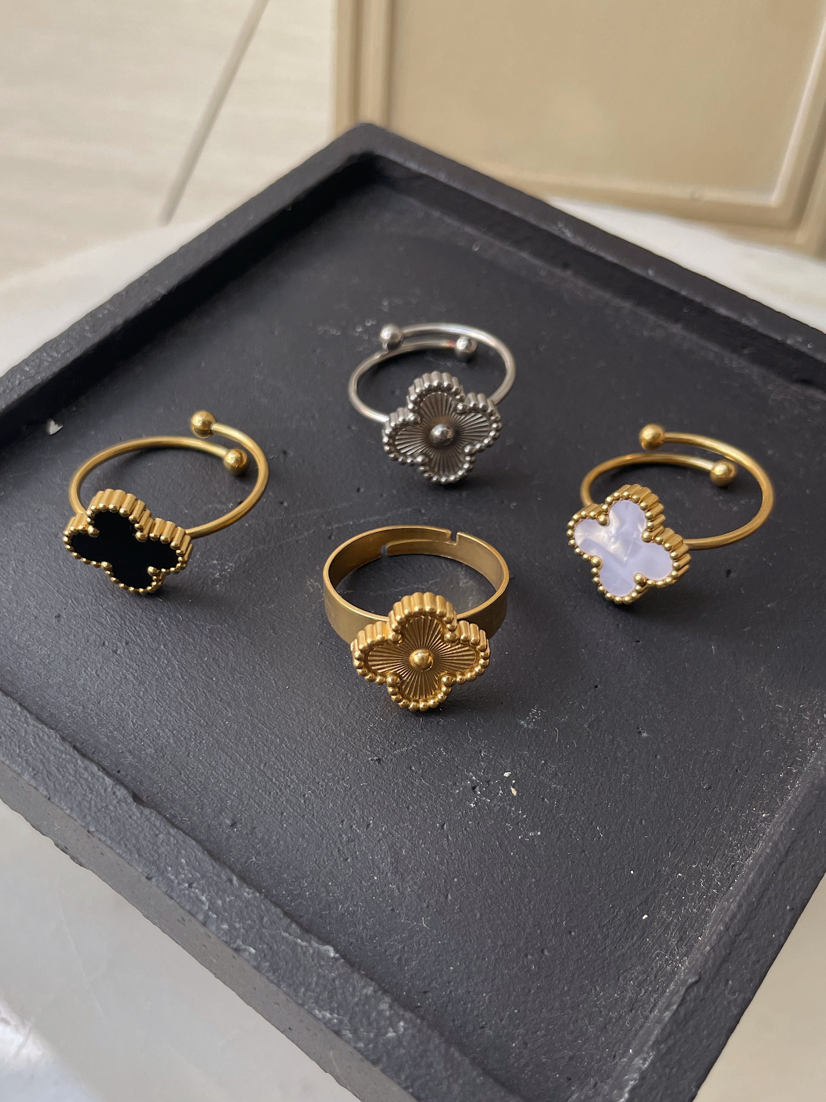 CLOVER RING | Tarnish Free | Gold/Silver Black/White Clover Flower | Ring