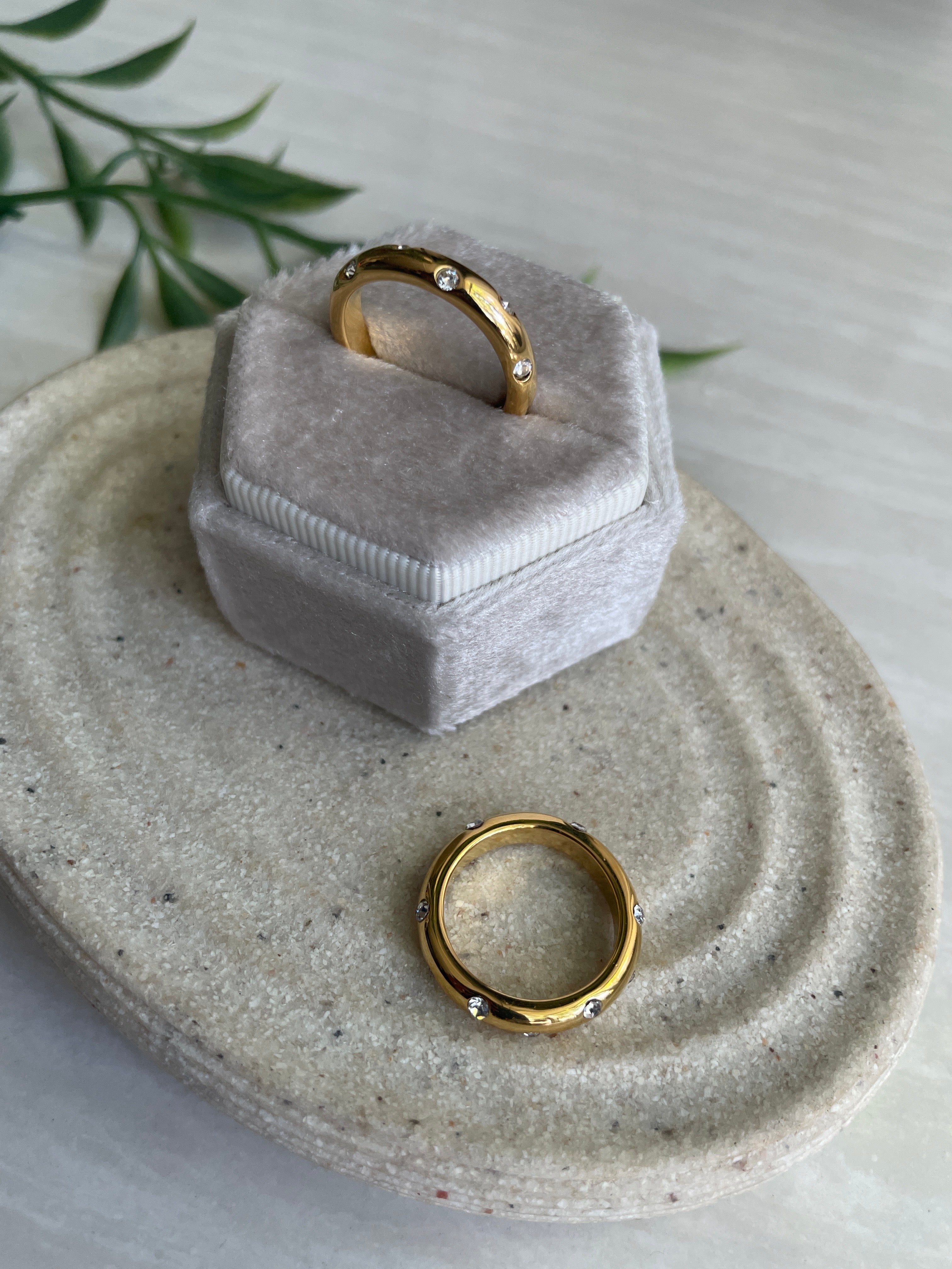 STARDUST| Tarnish-Free| Minimal Gold Band Ring with Cubic Zirconia