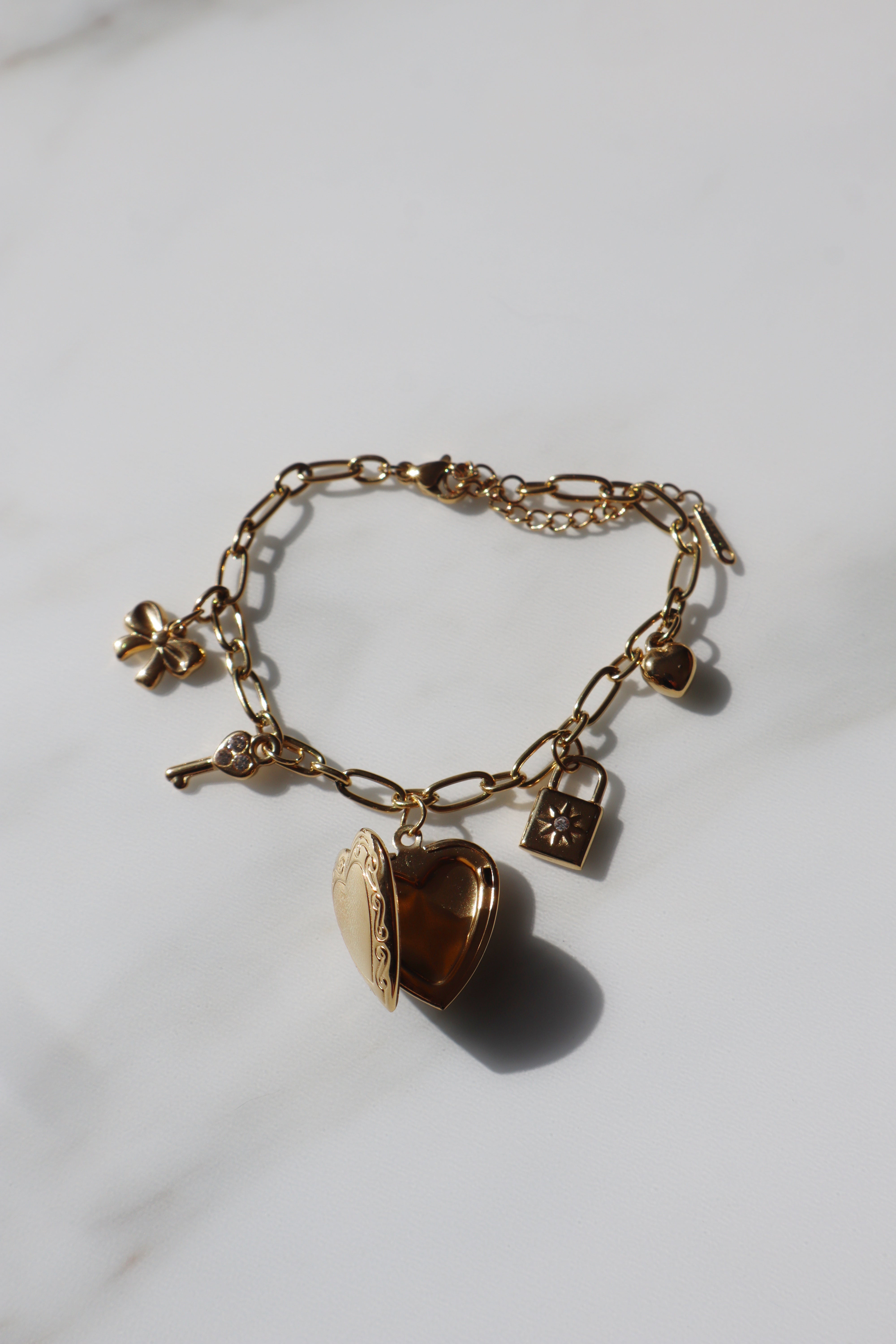 MUSE| Tarnish-Free|Gold Plated Charm Bracelet