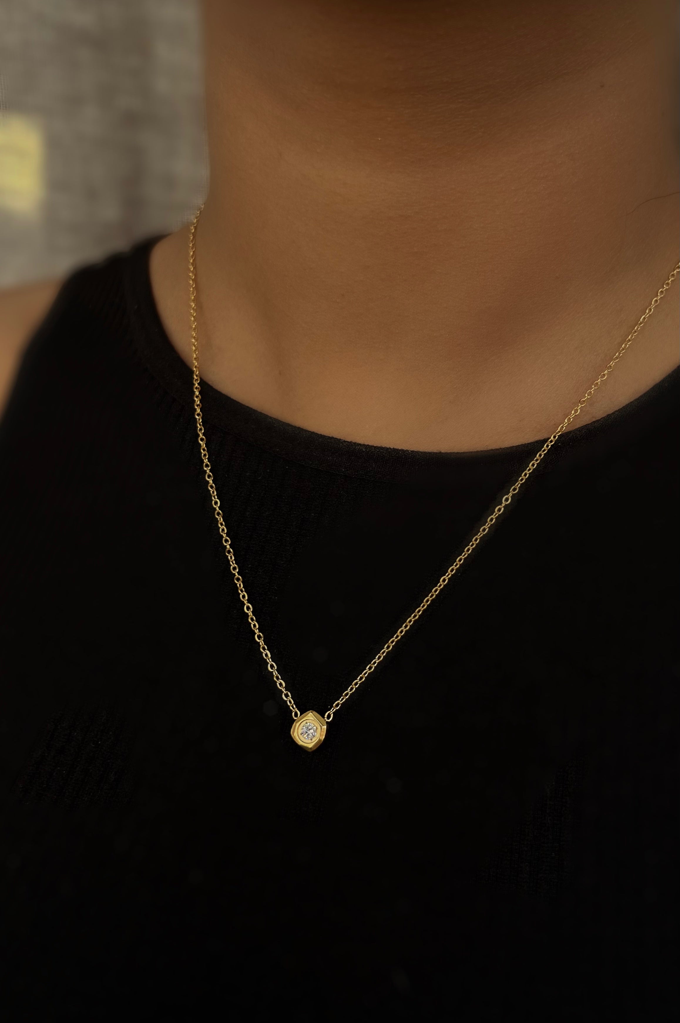 PETUNIA | Gold Minimal Pendant Necklace