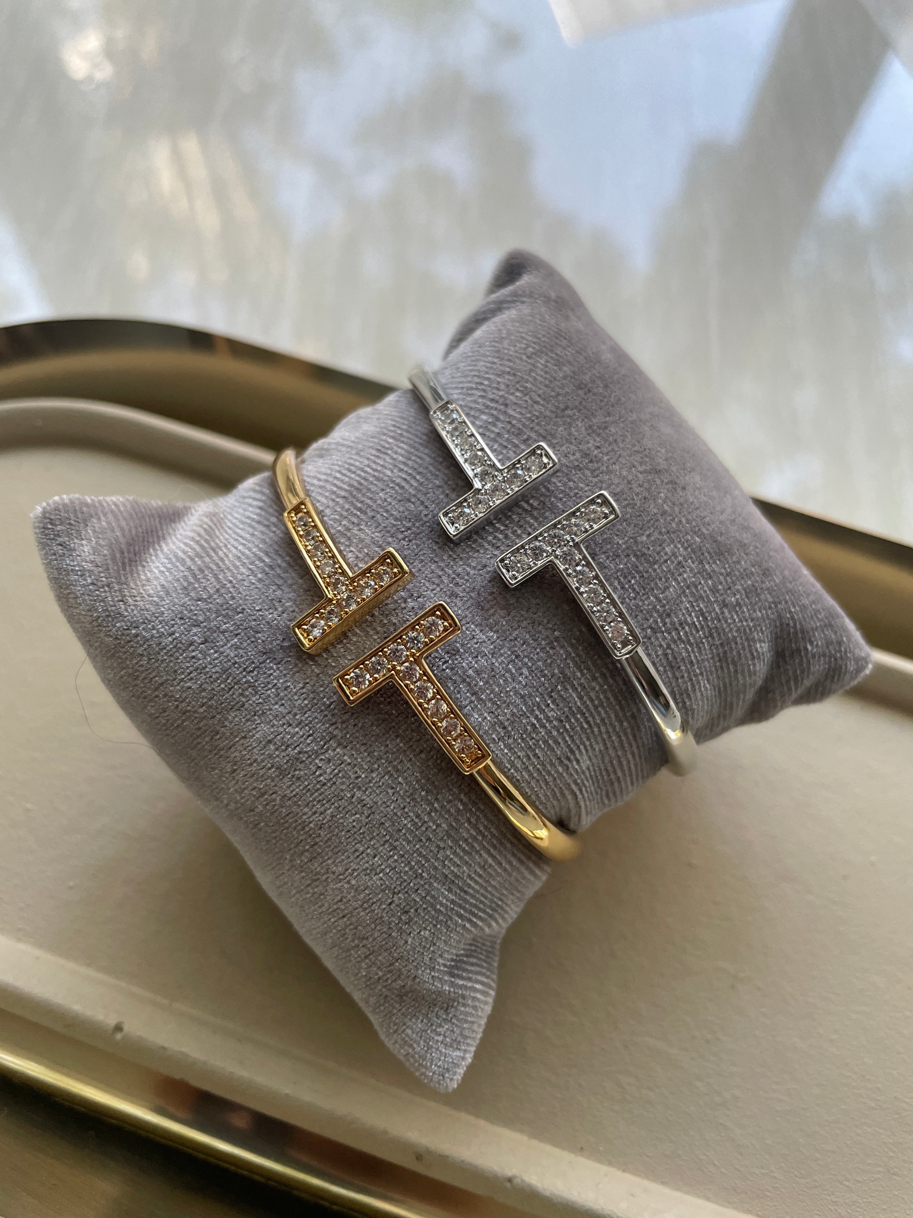 T-Bar Pavé| Gold/Silver Luxury Bangle