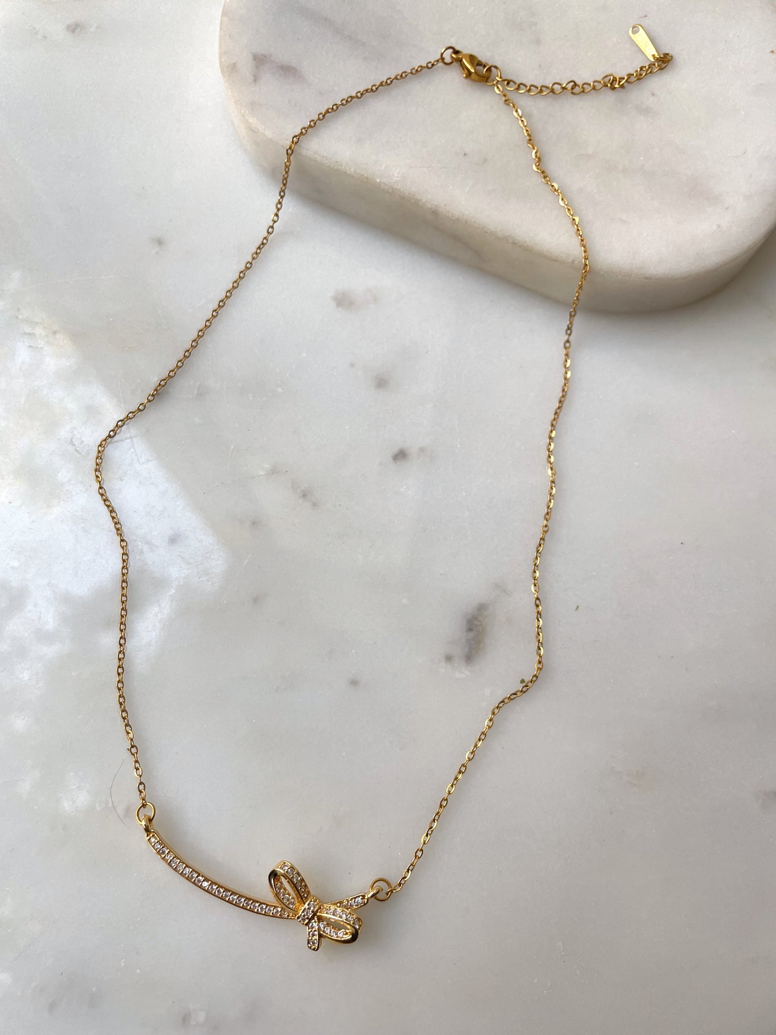 EXAGGERATED BOW | Gold/Silver Bow Bar | 18k Gold Plated Necklace