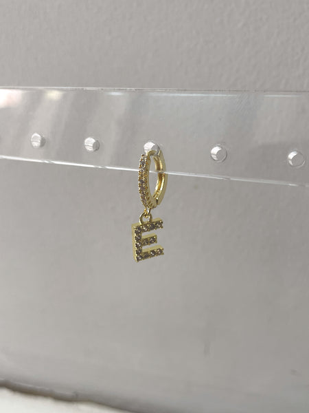 INITIAL HUGGIES | Earrings (One Piece)