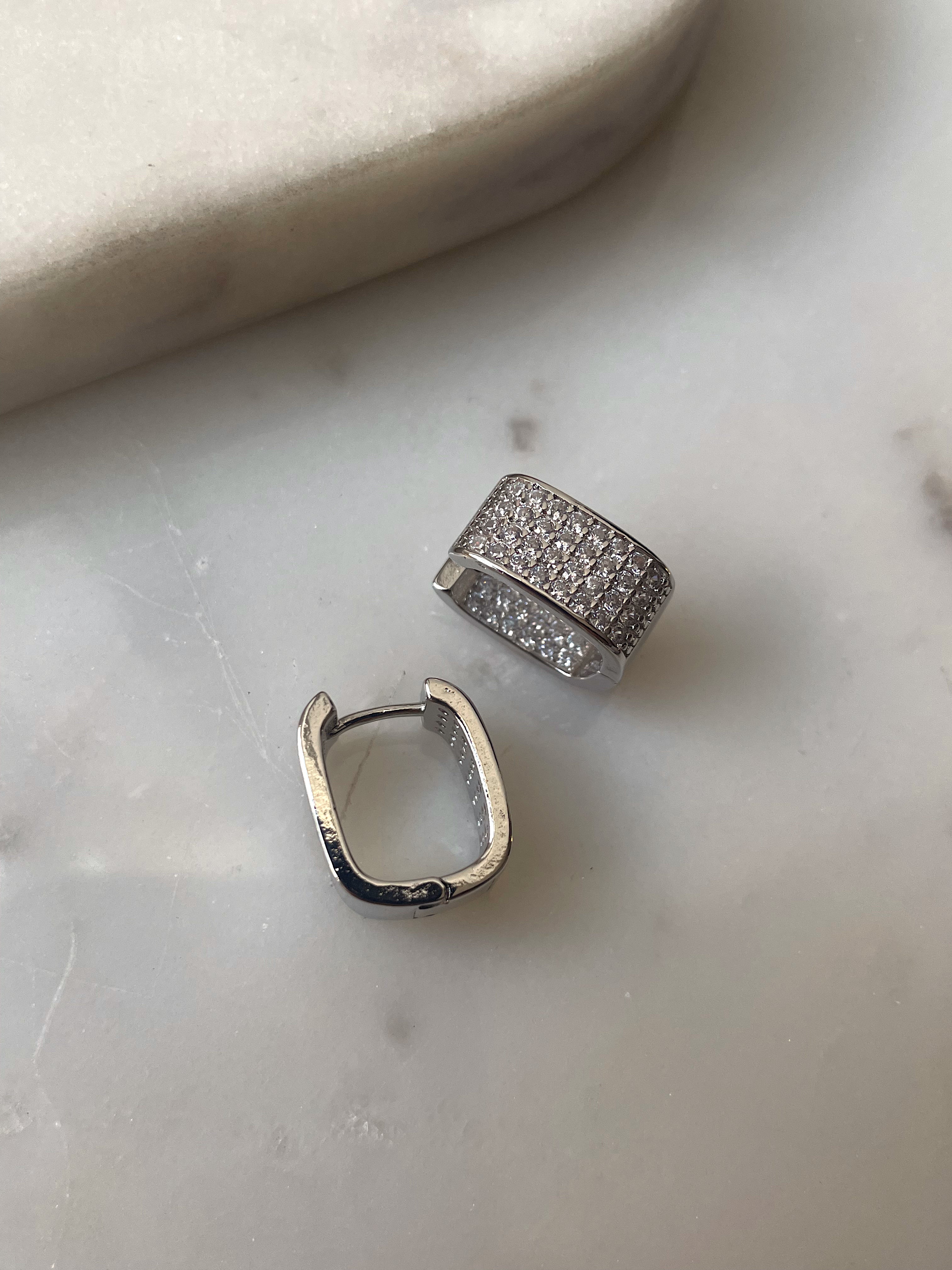 UPSCALE | Gold/Silver Luxury Cubic Zirconia | Encrusted Rectangular | Earring