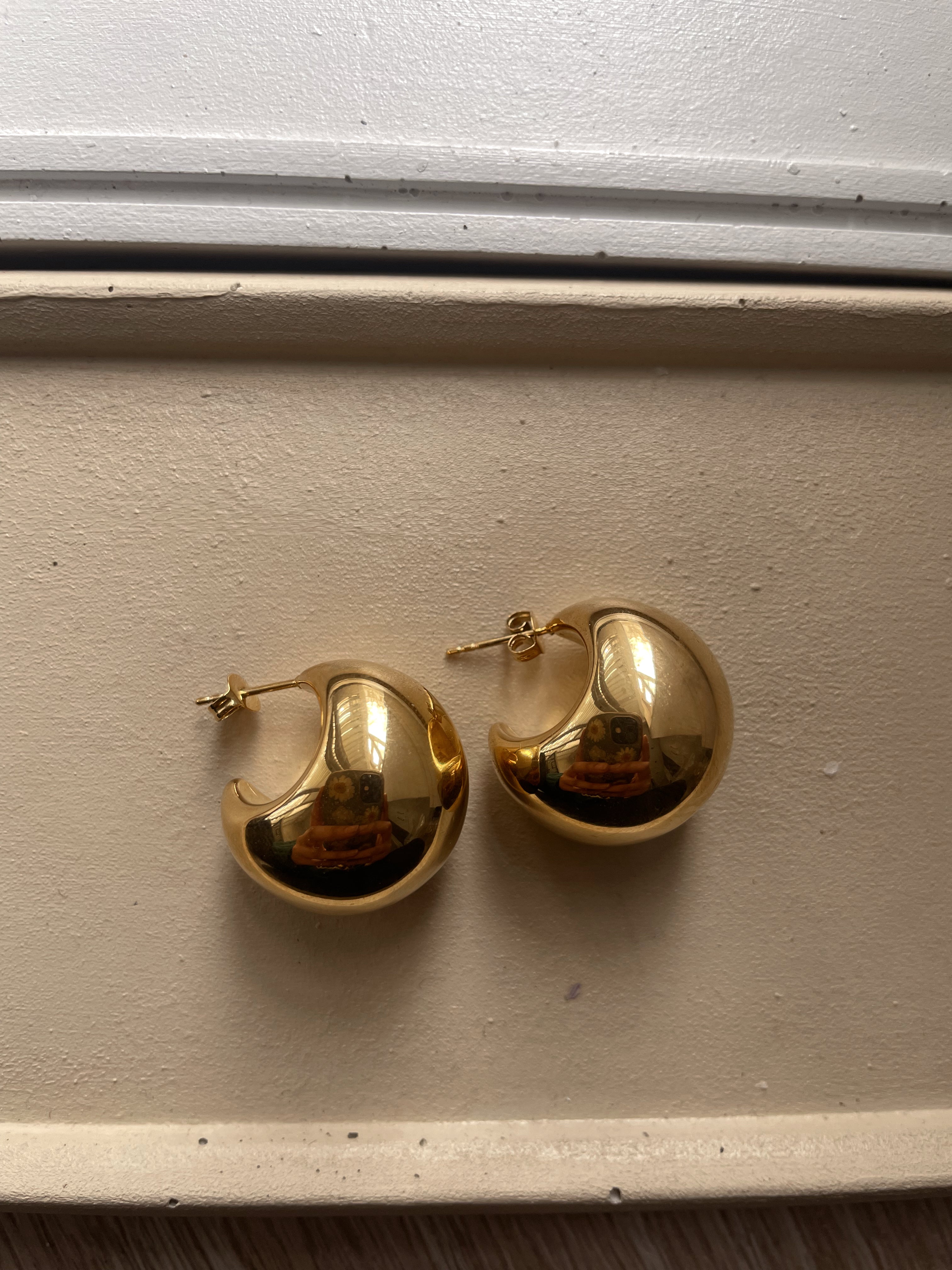 LAURENT | Tarnish Free | Chunky Ball Curved Stud | Earrings | Gold/Silver