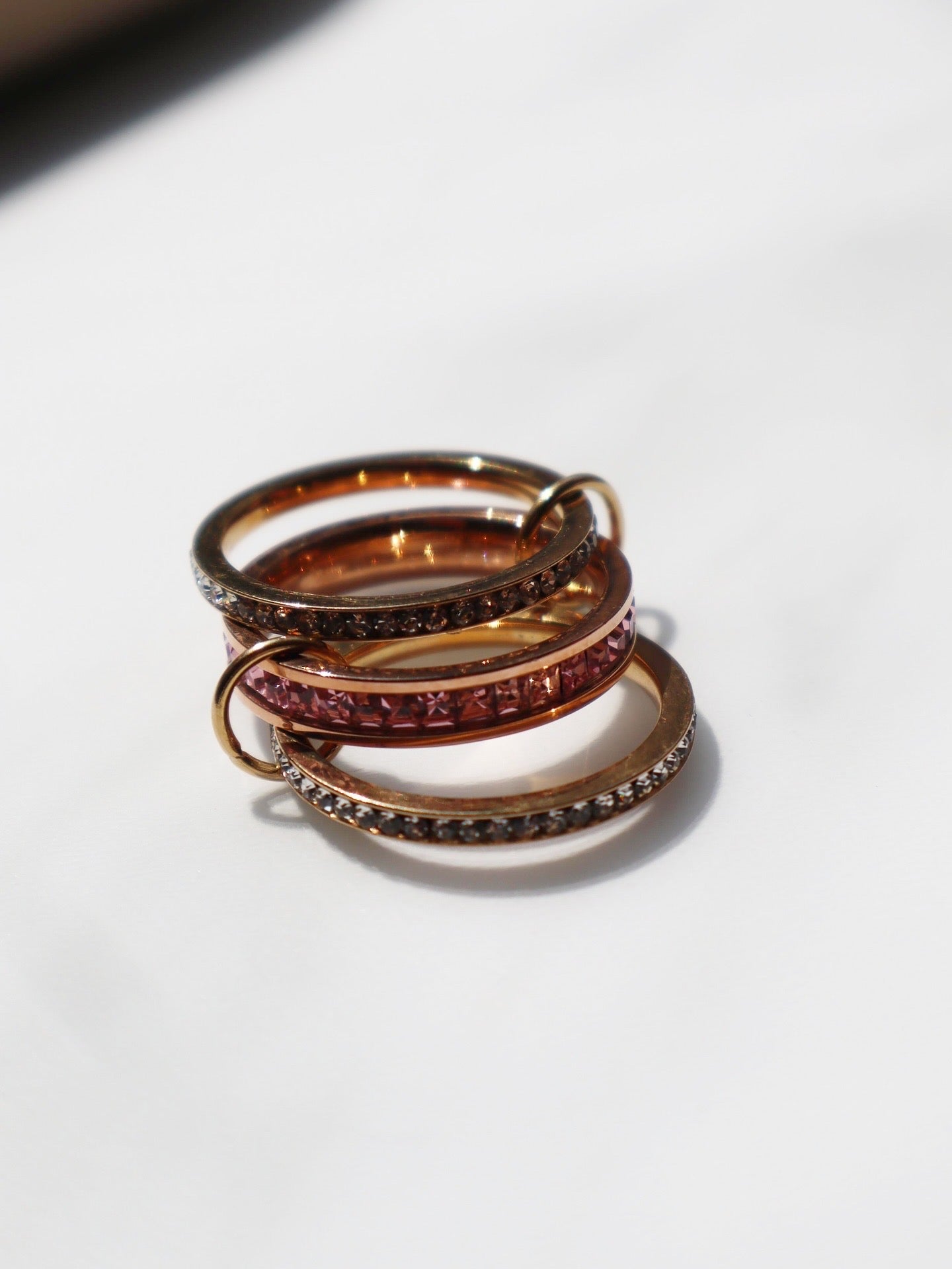 ROSELLE|Tarnish-free| Linked 3 eternity bands ring|Pink and Gold