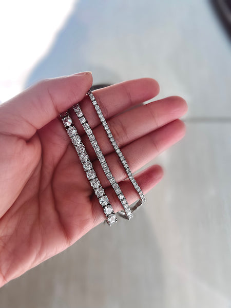 Luxury Tennis Bracelet I AAA Grade Cubic Zirconia