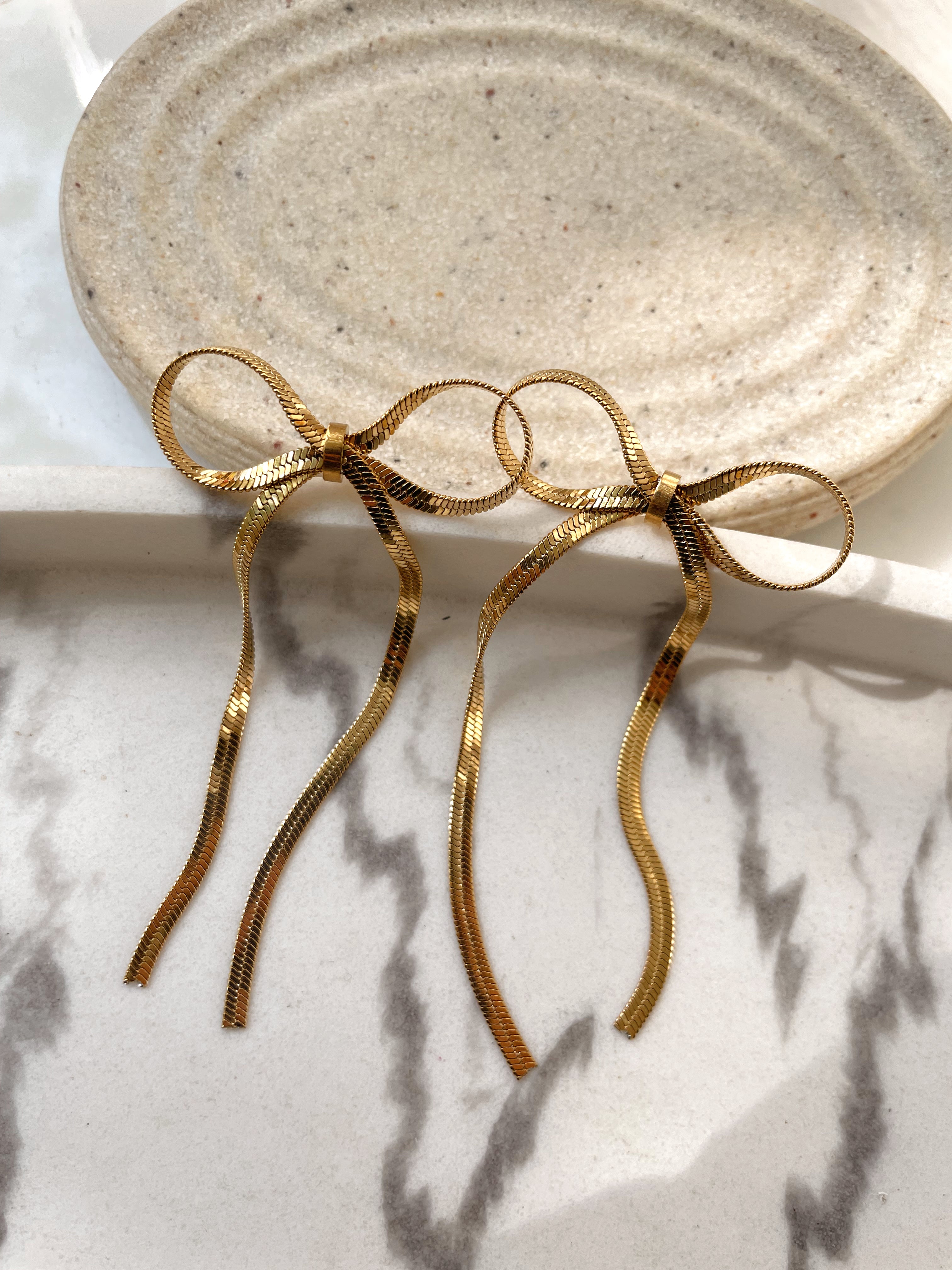 VELVETINA | Tarnish-Free | Gold/Silver Maxi Chain Bow | Earring