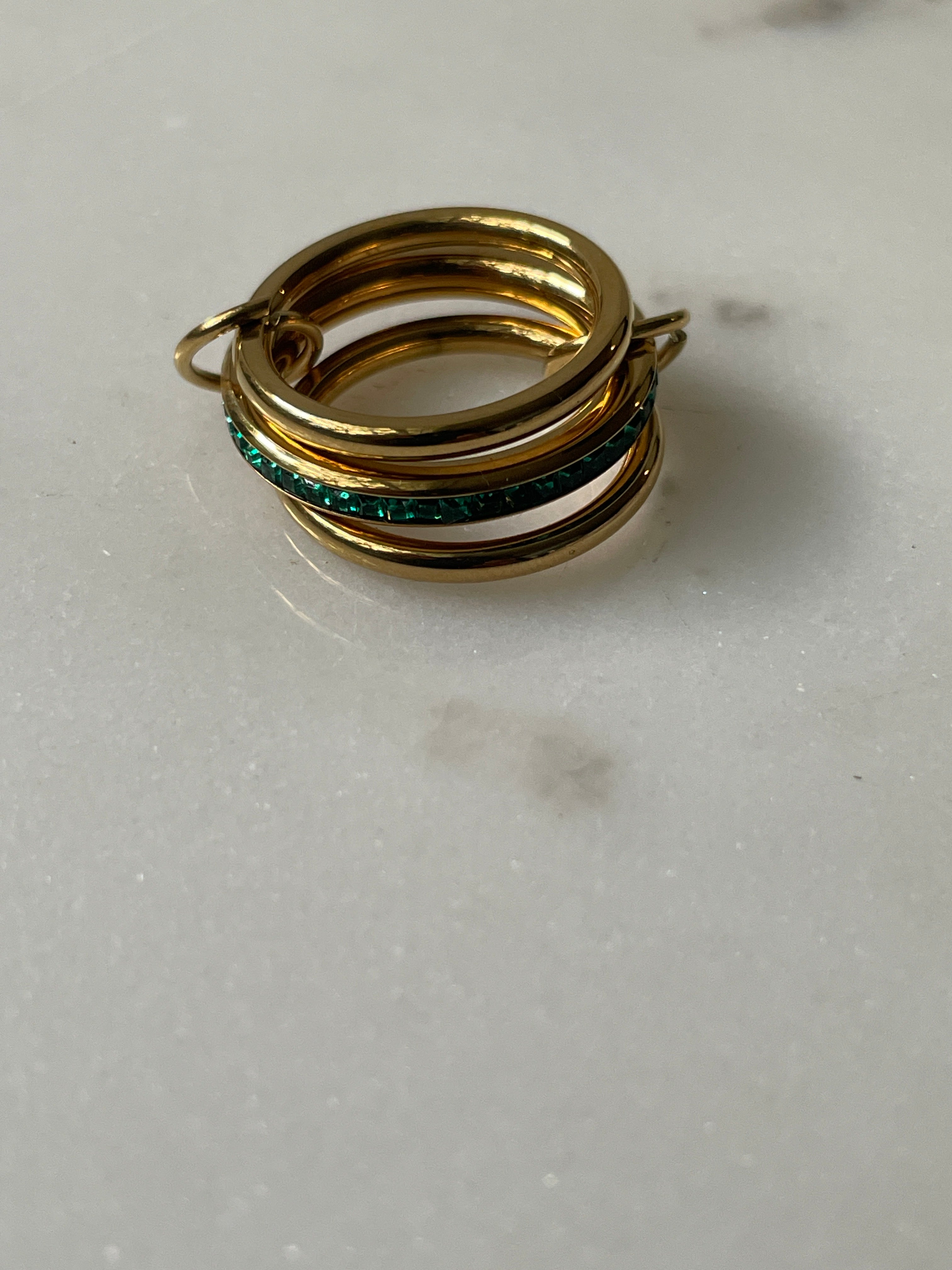EMARA| Tarnish-Free| Linked 3 Eternity Bands Ring|Gold and Emerald ring