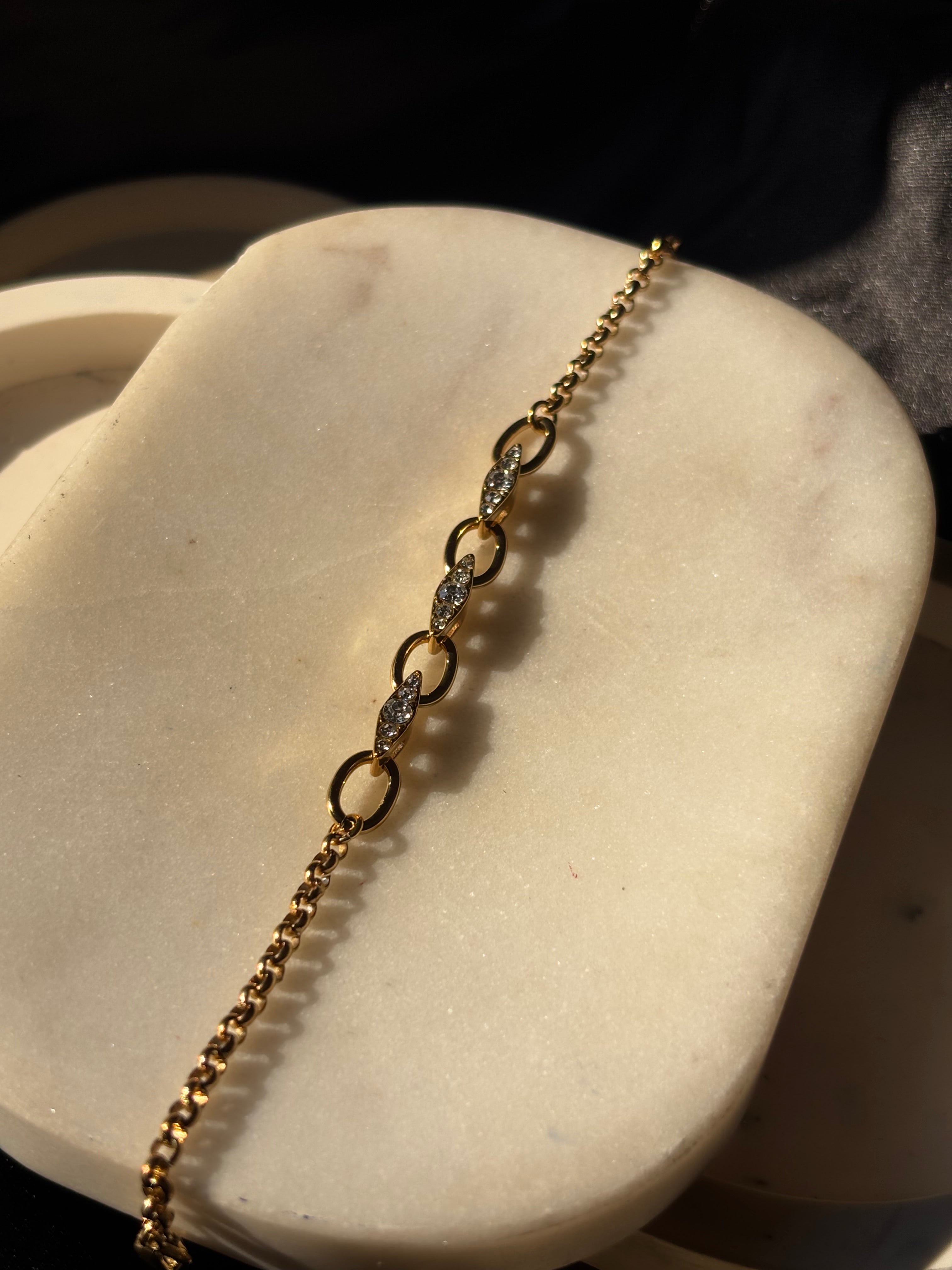 ZYRA| GOLD CHAIN LINK BRACELET|TARNISH-FREE