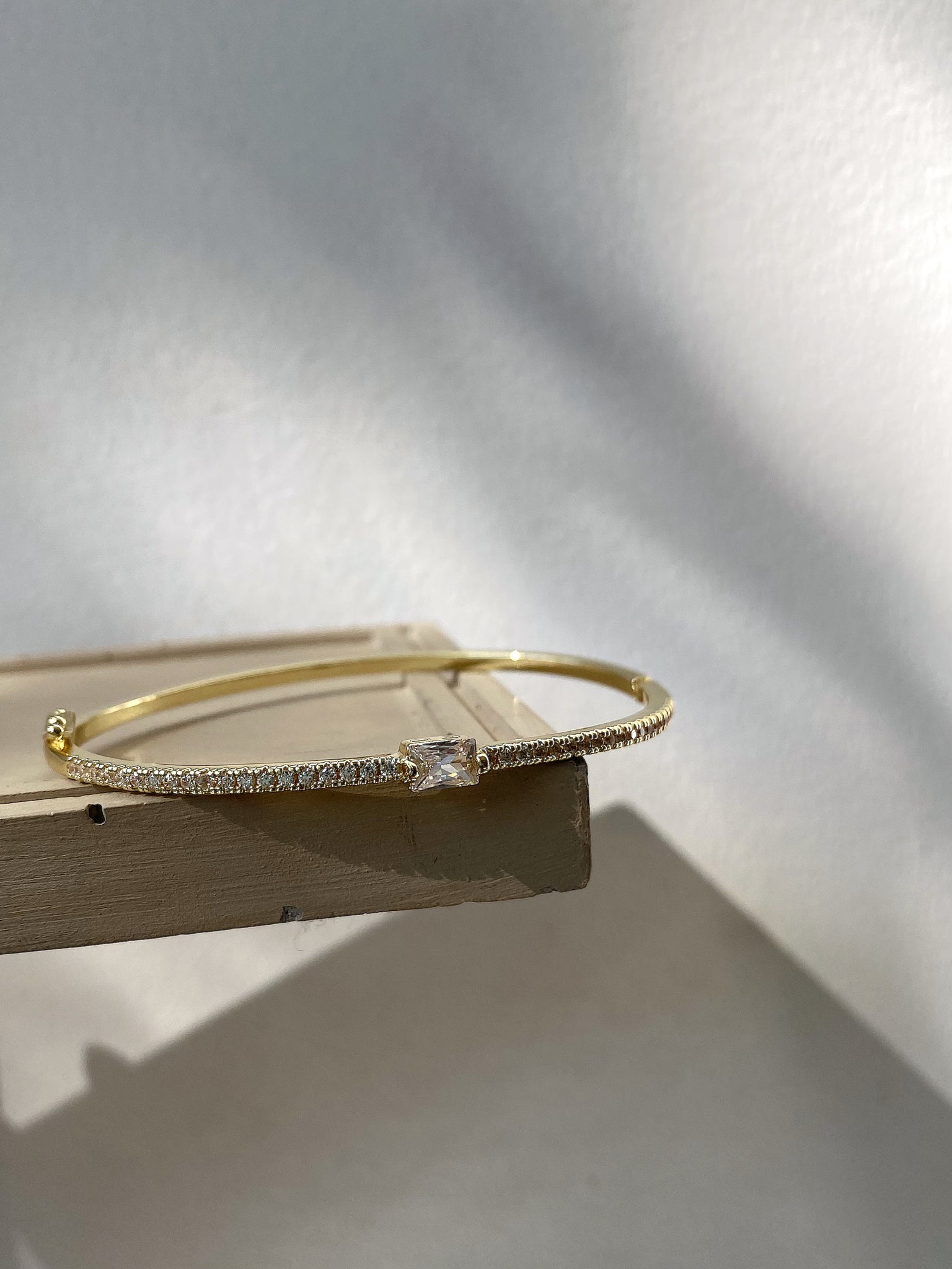 LAYLA | Gold/Silver/Rose-Gold | AAA Grade Cubic Zirconia | Bangle