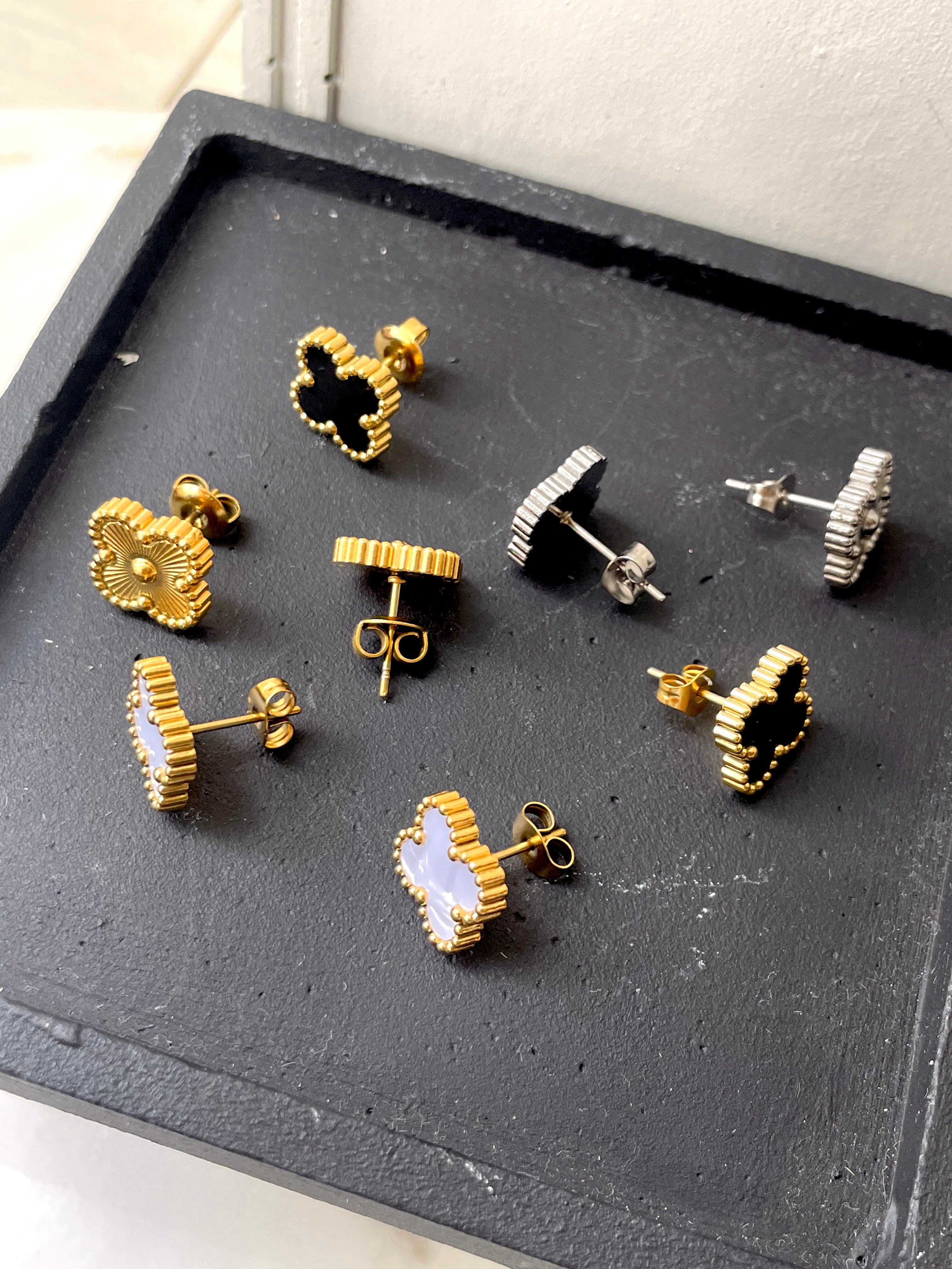 CLOVER EARRING | Tarnish Free | Gold/Silver Black/White Clover Flower | Earring