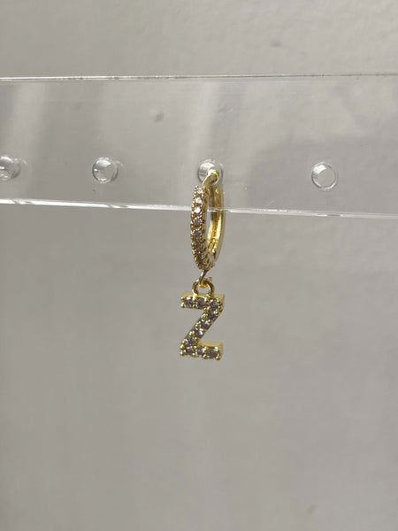 INITIAL HUGGIES | Earrings (One Piece)