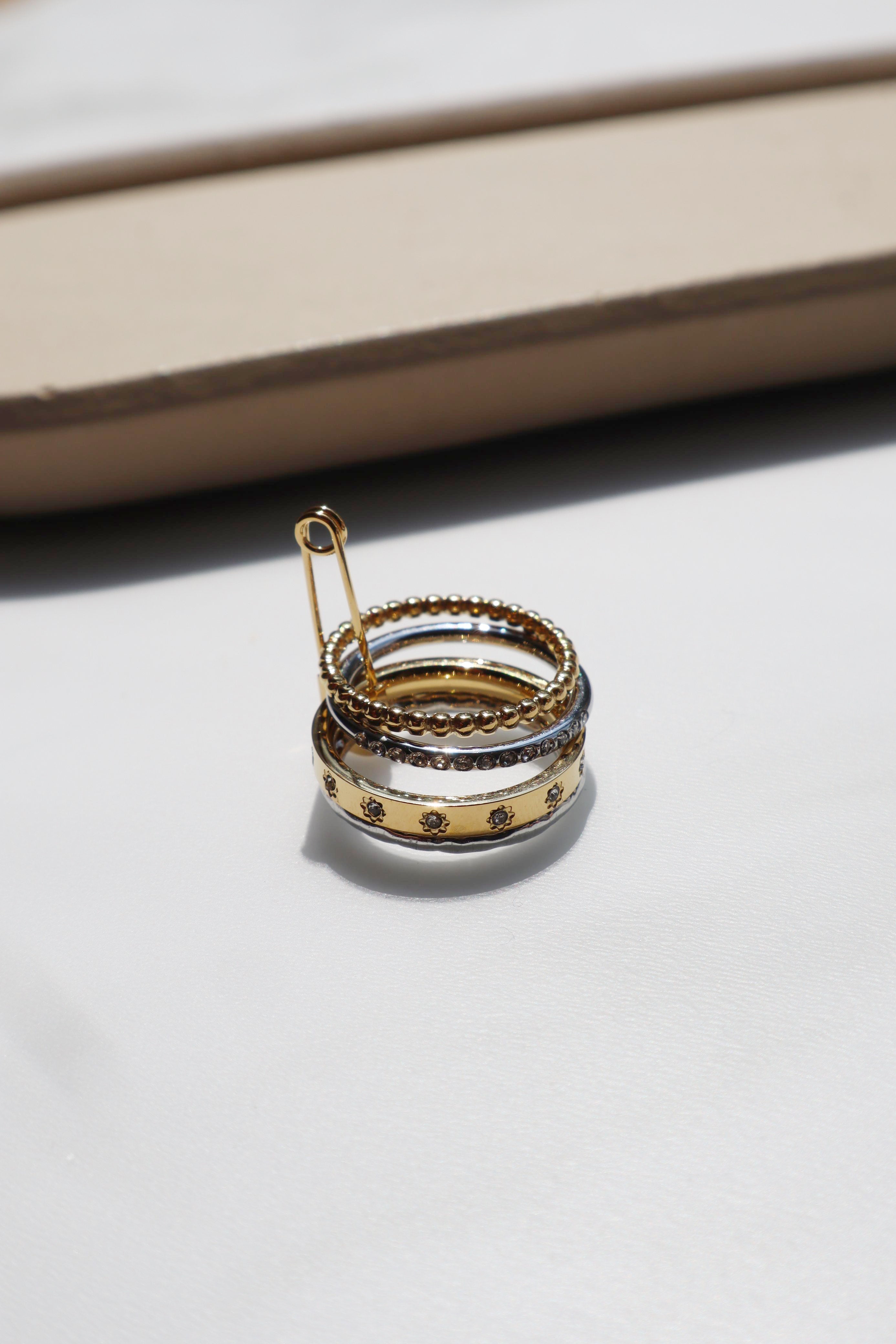 SPINARA| Tarnish-free|Linked 4 layer eternity band| Gold and Silver Safety Pin Ring