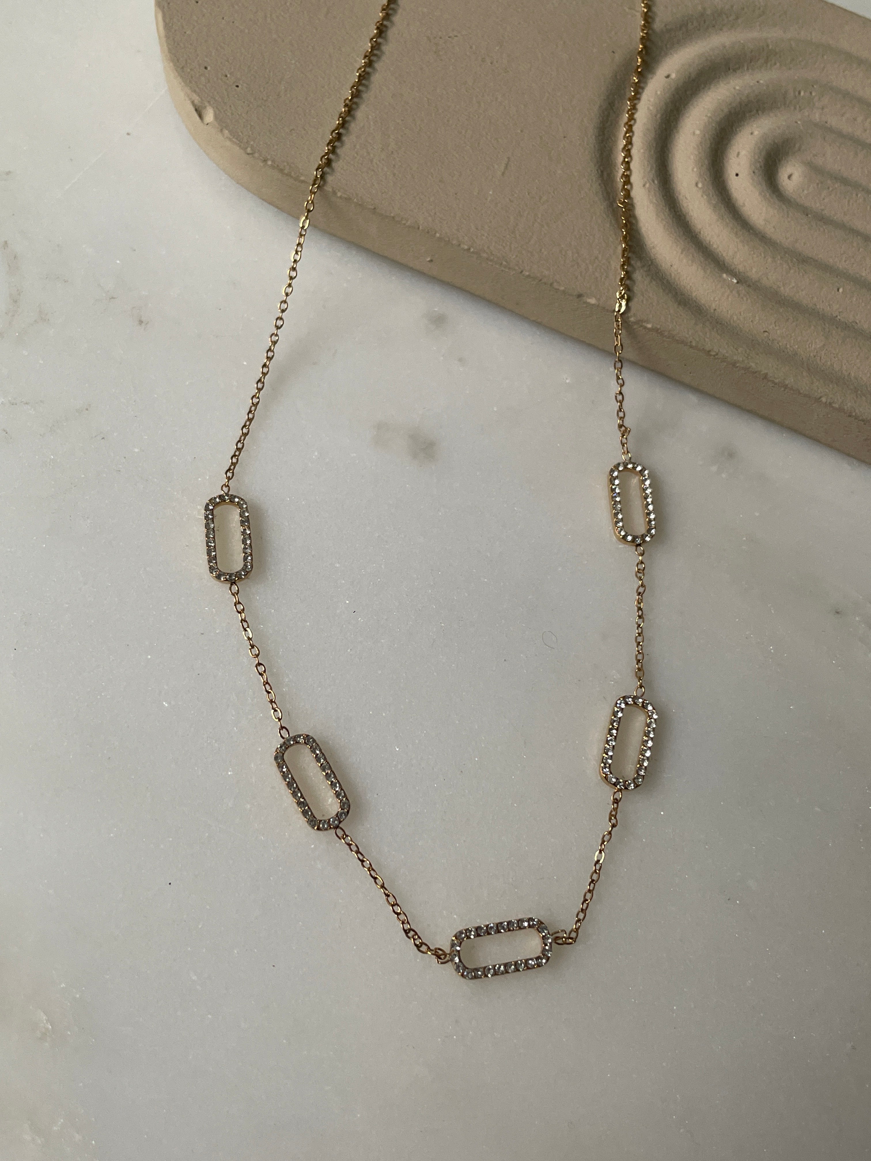 GLIMMER DAINTY NECKLACE|TARNISH-FREE