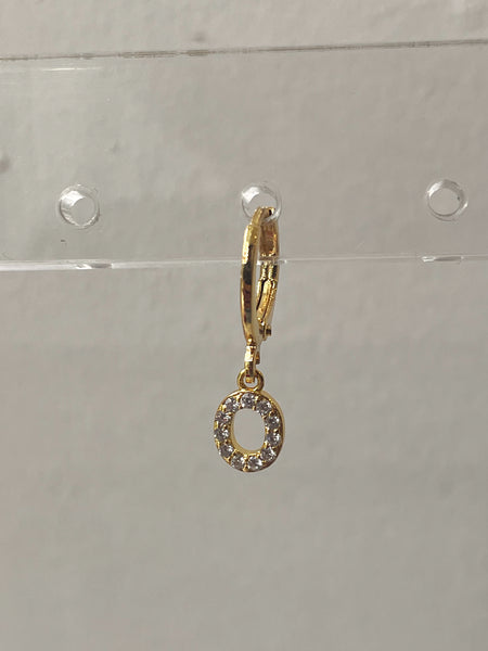 INITIAL HUGGIES | Earrings (One Piece)